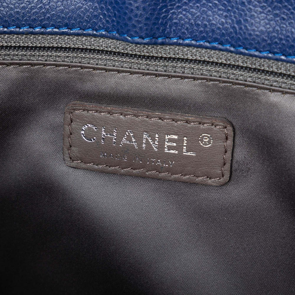 Chanel Caviar Grand Shopping Tote