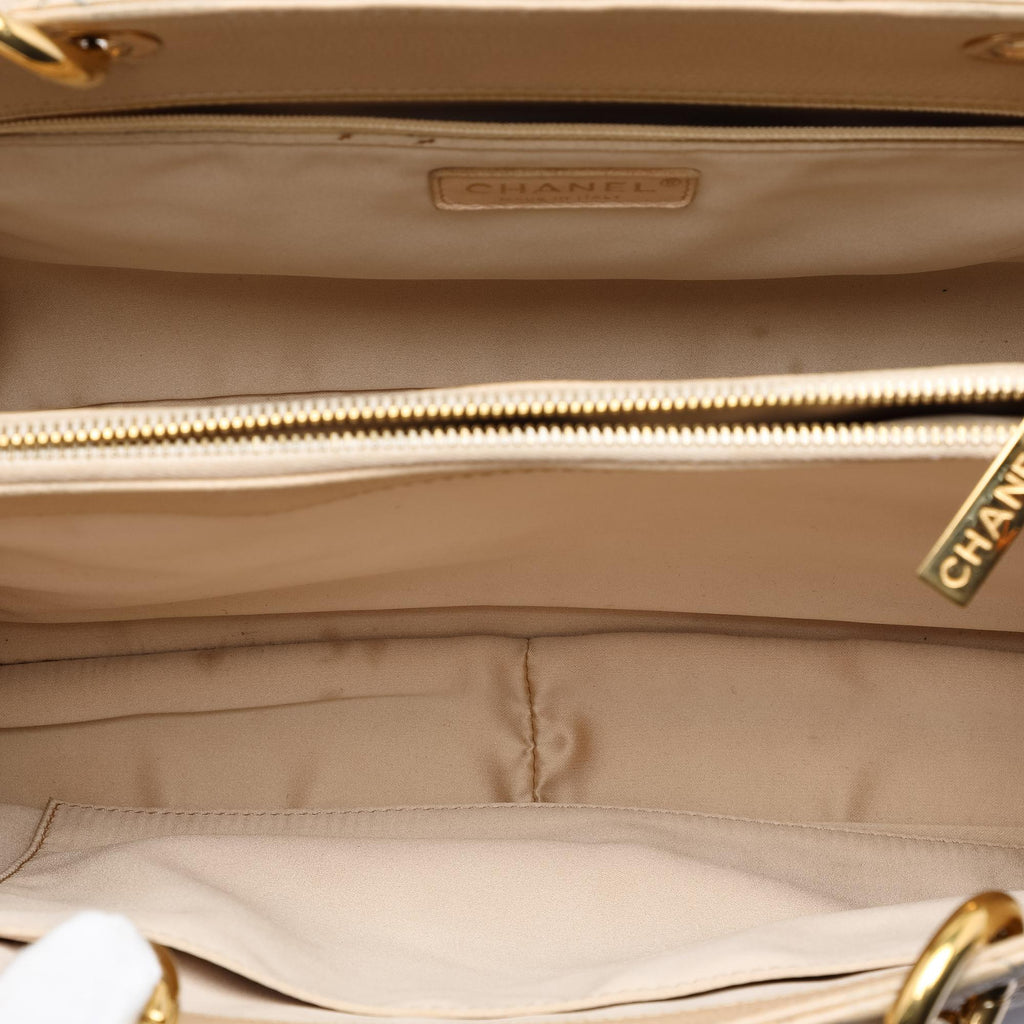 Chanel Caviar Grand Shopping Tote