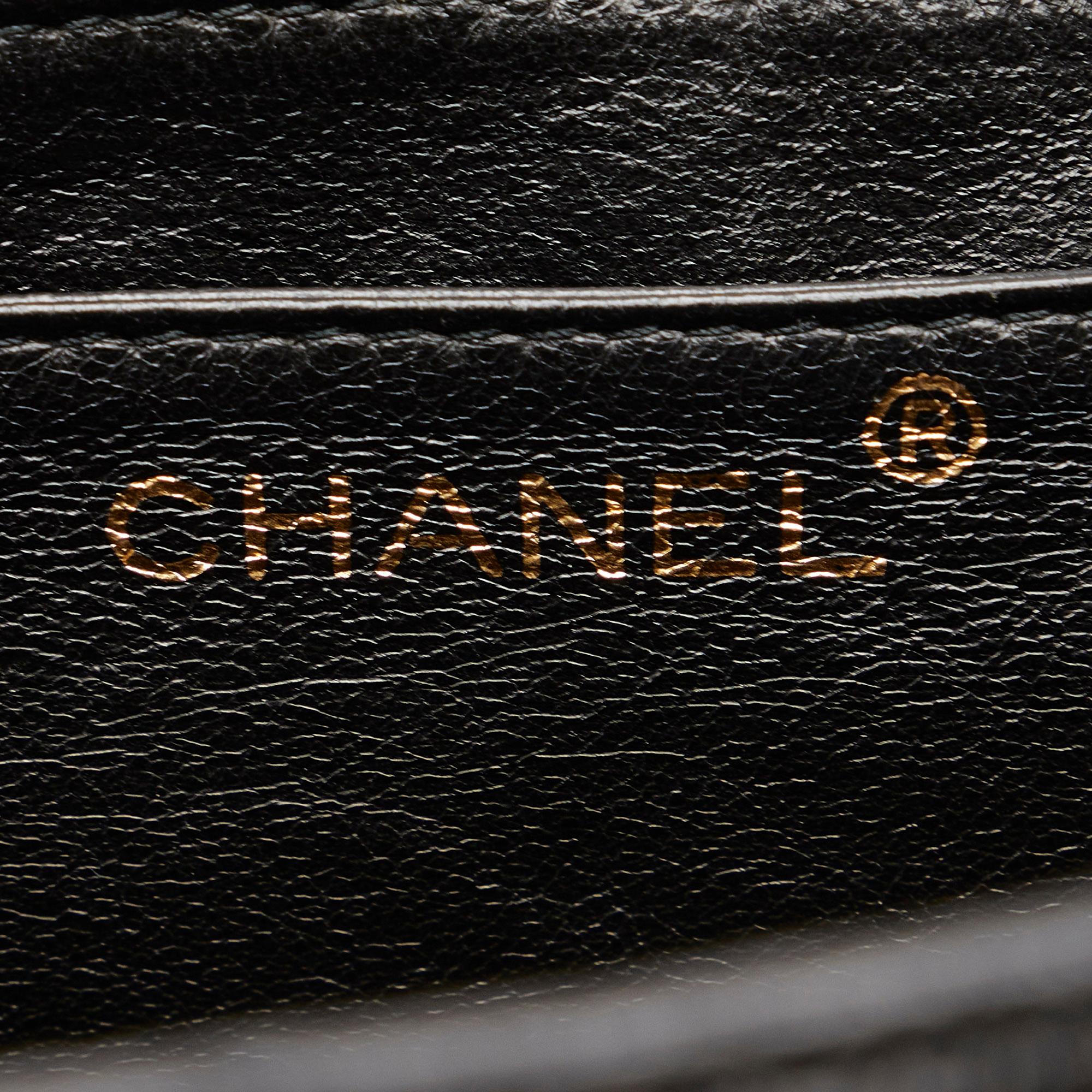 Chanel Caviar Kelly Top Handle (SHG-HtbV6X)
