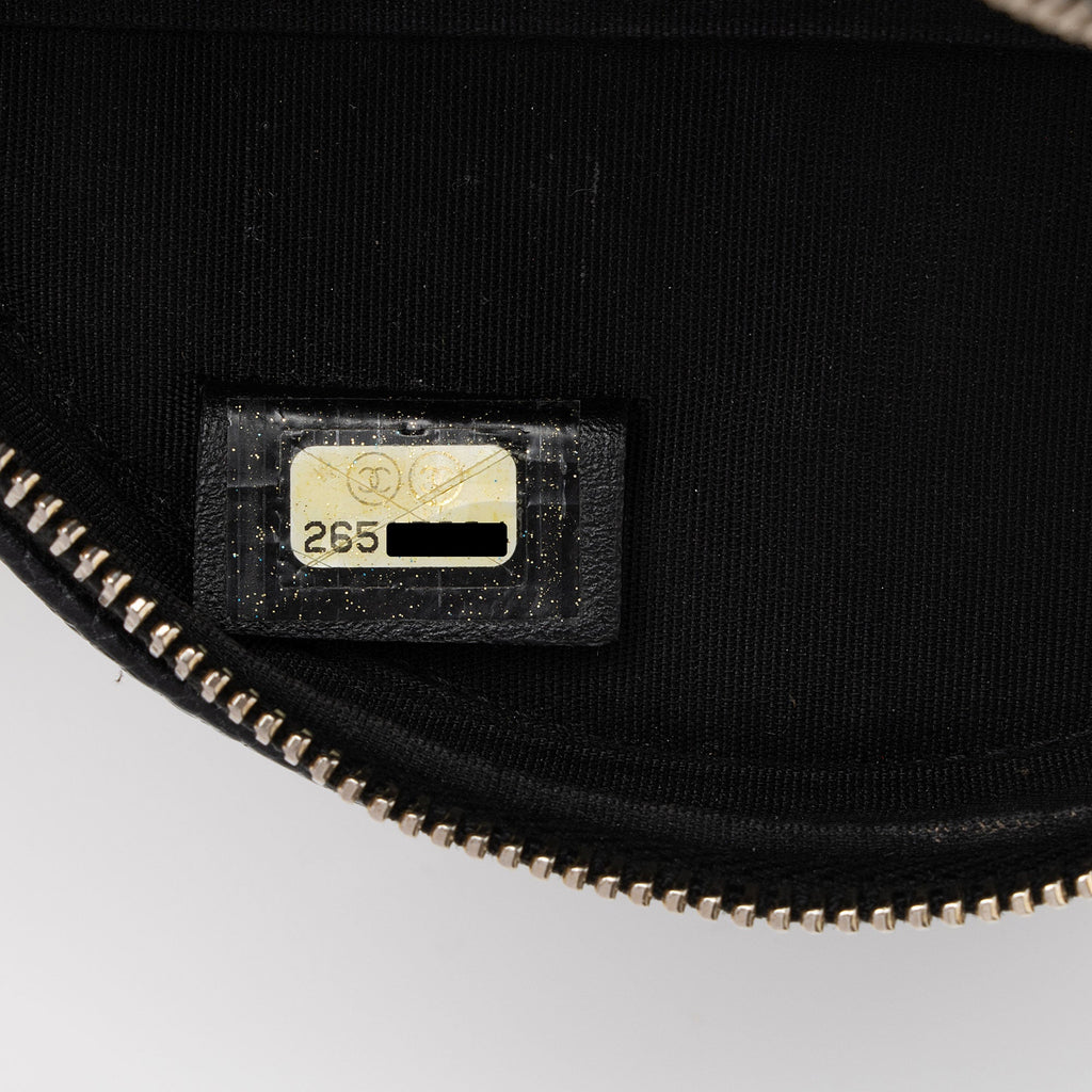Chanel Caviar Leather CC Filigree Round Clutch with Chain (SHF-lxEJd2)