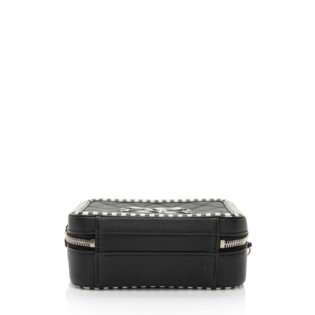 Chanel Caviar Leather CC Filigree Small Vanity Case