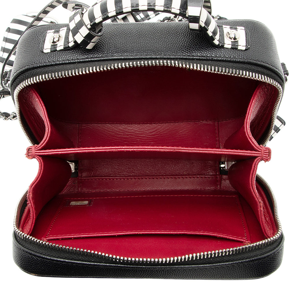 Chanel Caviar Leather CC Filigree Small Vanity Case