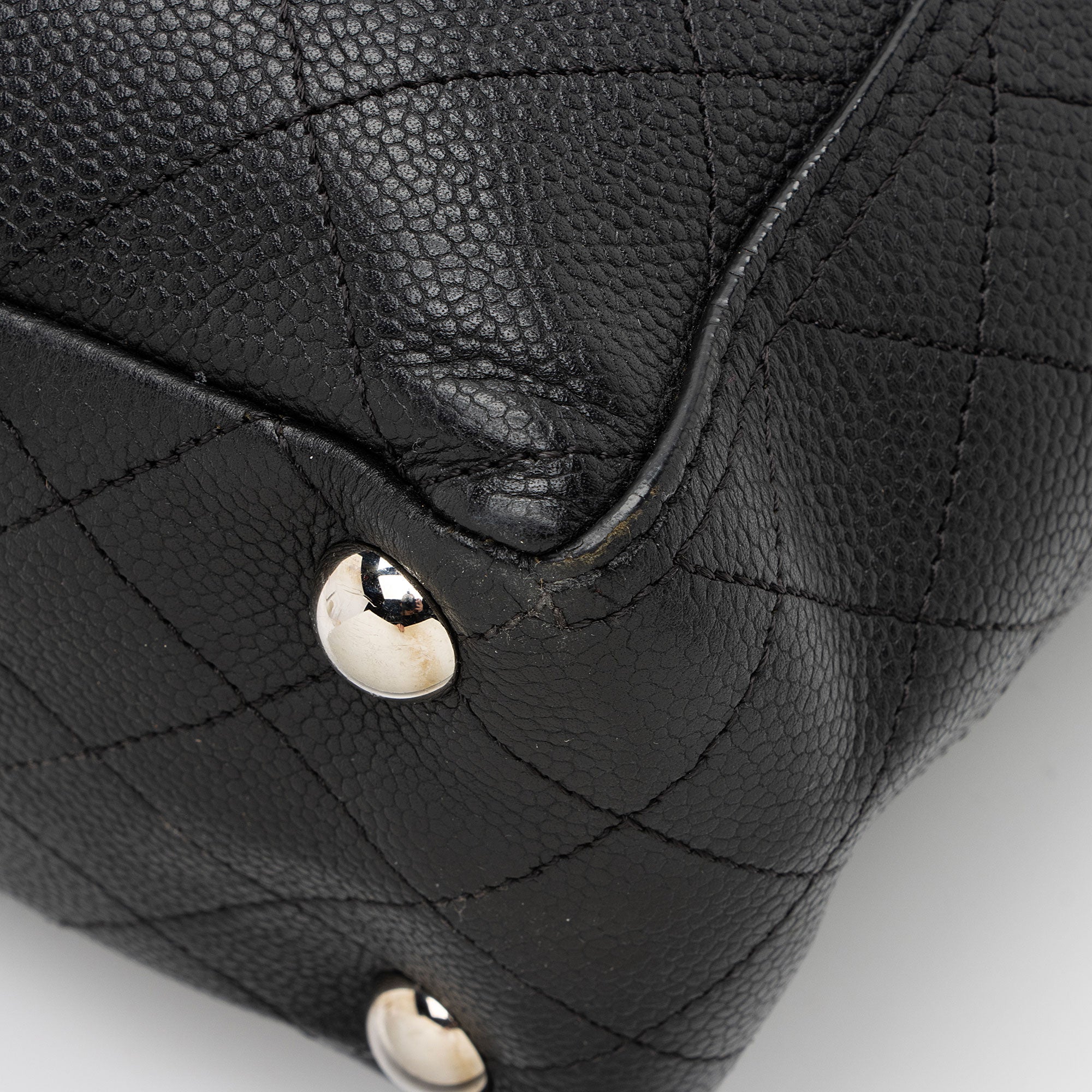 Chanel Caviar Leather CC Medium Pocket Hobo
