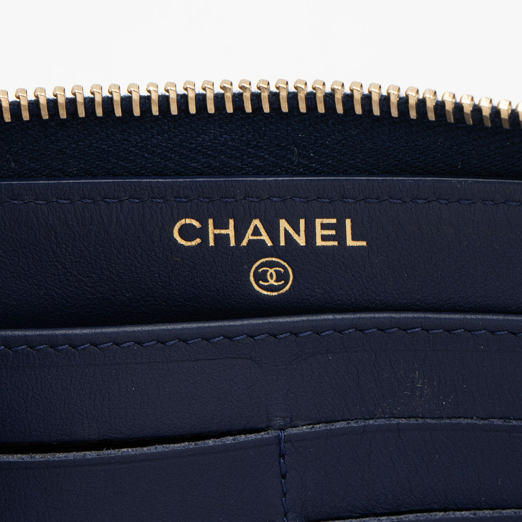 Chanel Caviar Leather CC Zip Around Wallet (SHF-dr4Upy)