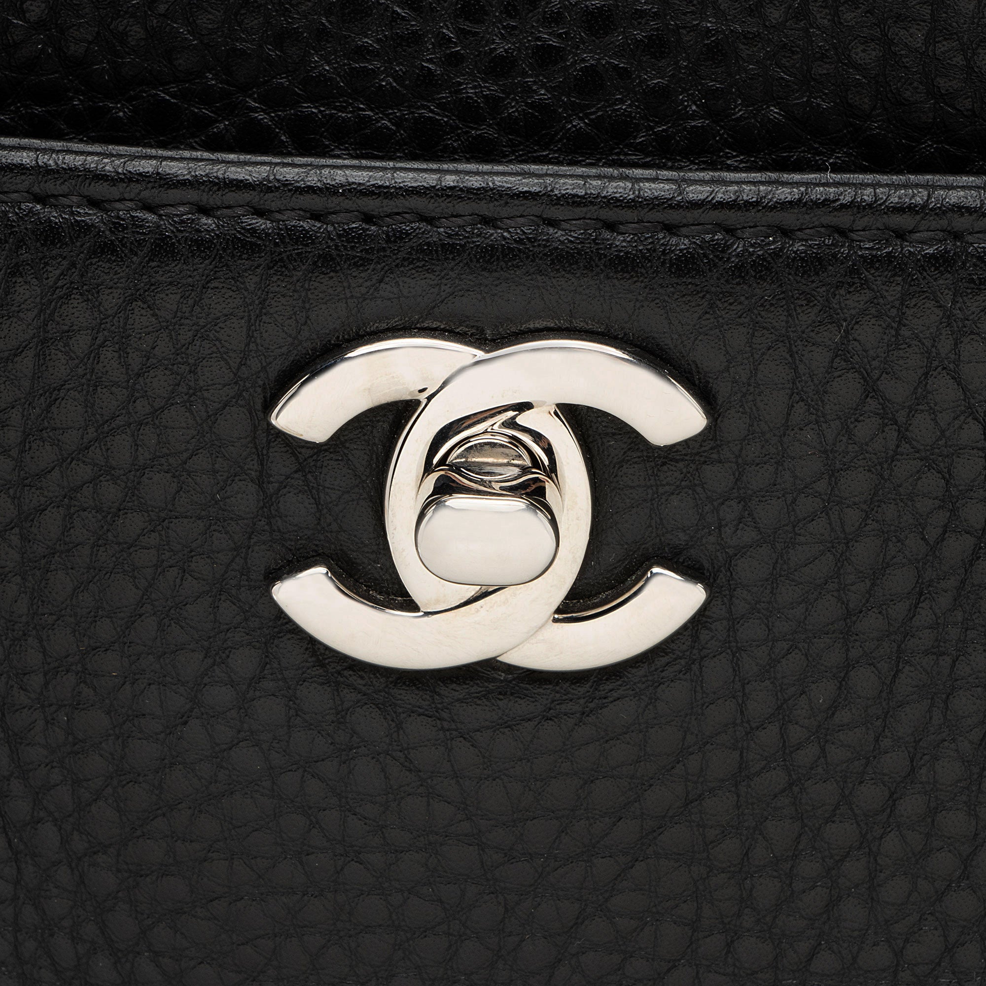 Chanel Caviar Leather Cerf Classic Executive Tote
