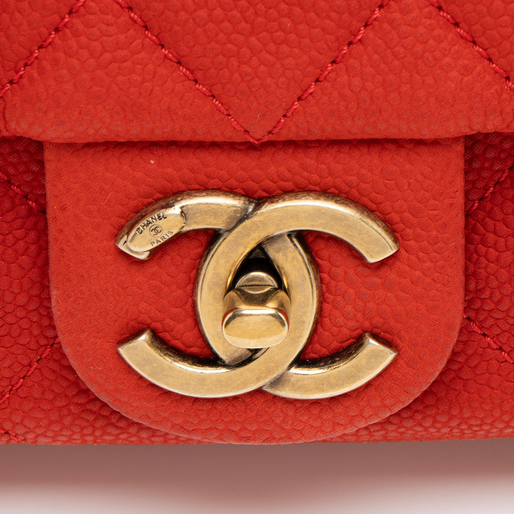 Chanel Caviar Leather Chic Quilt Flap Bag