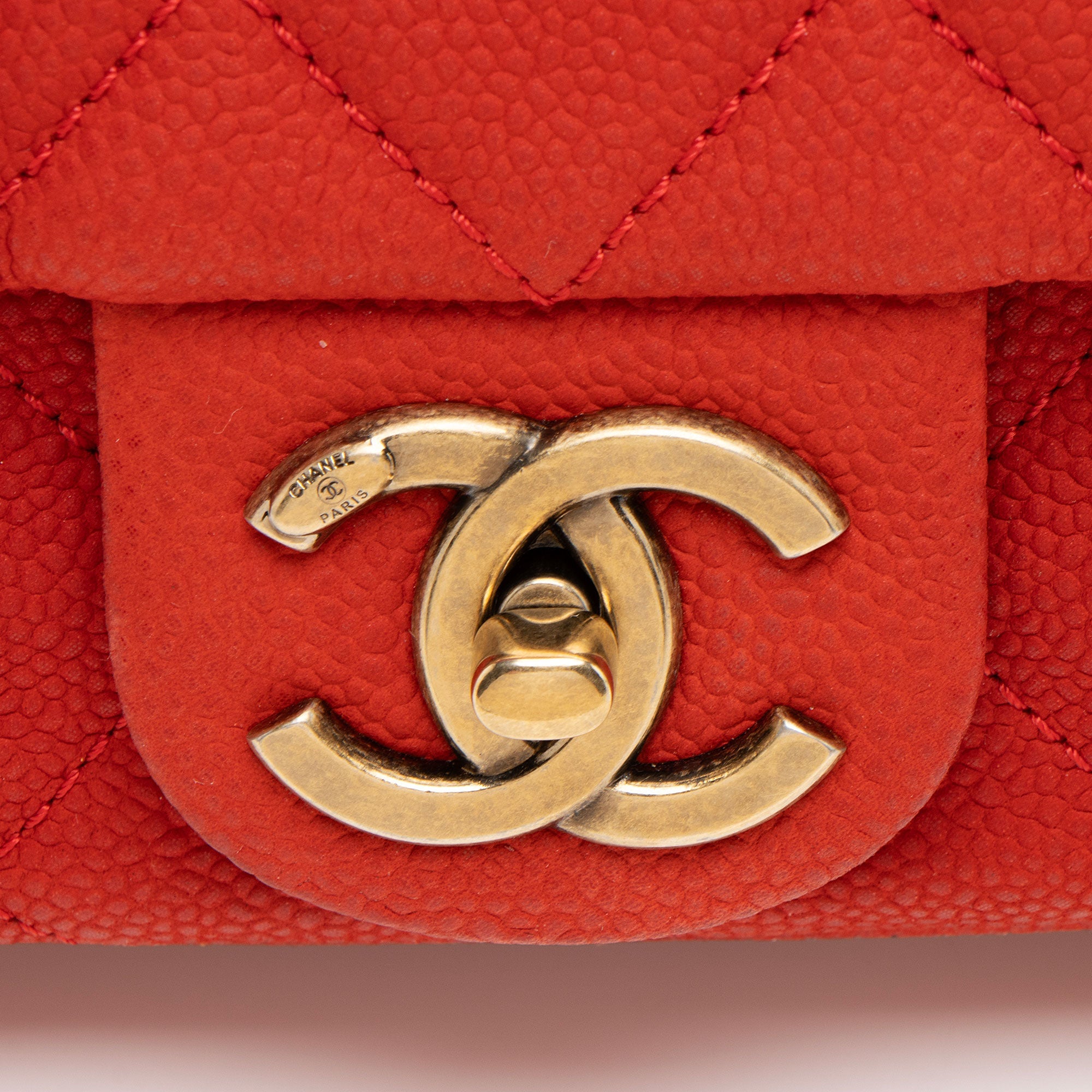 Chanel Caviar Leather Chic Quilt Flap Bag
