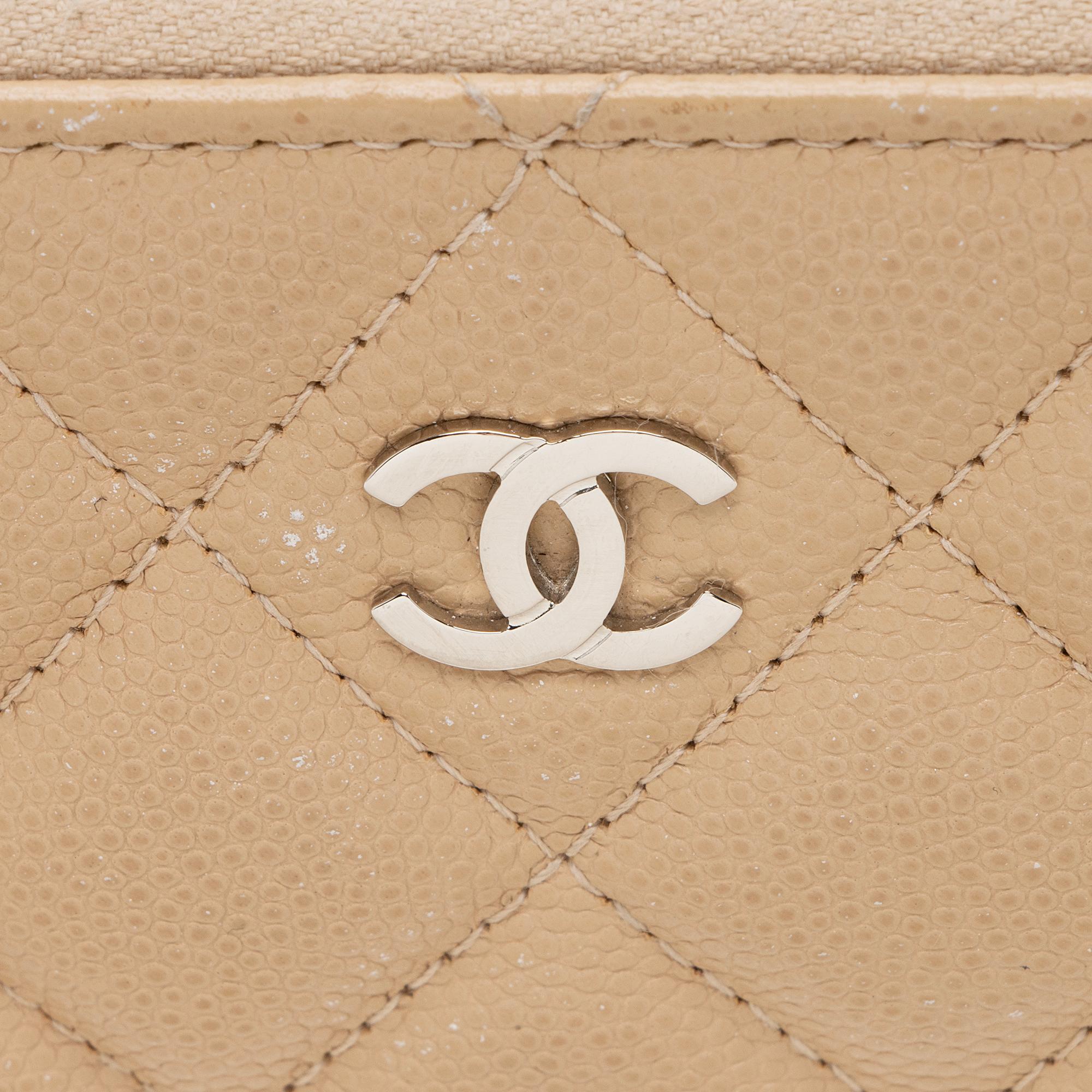 Chanel Caviar Leather Classic Clutch with Chain (SHF-e5R9s1)