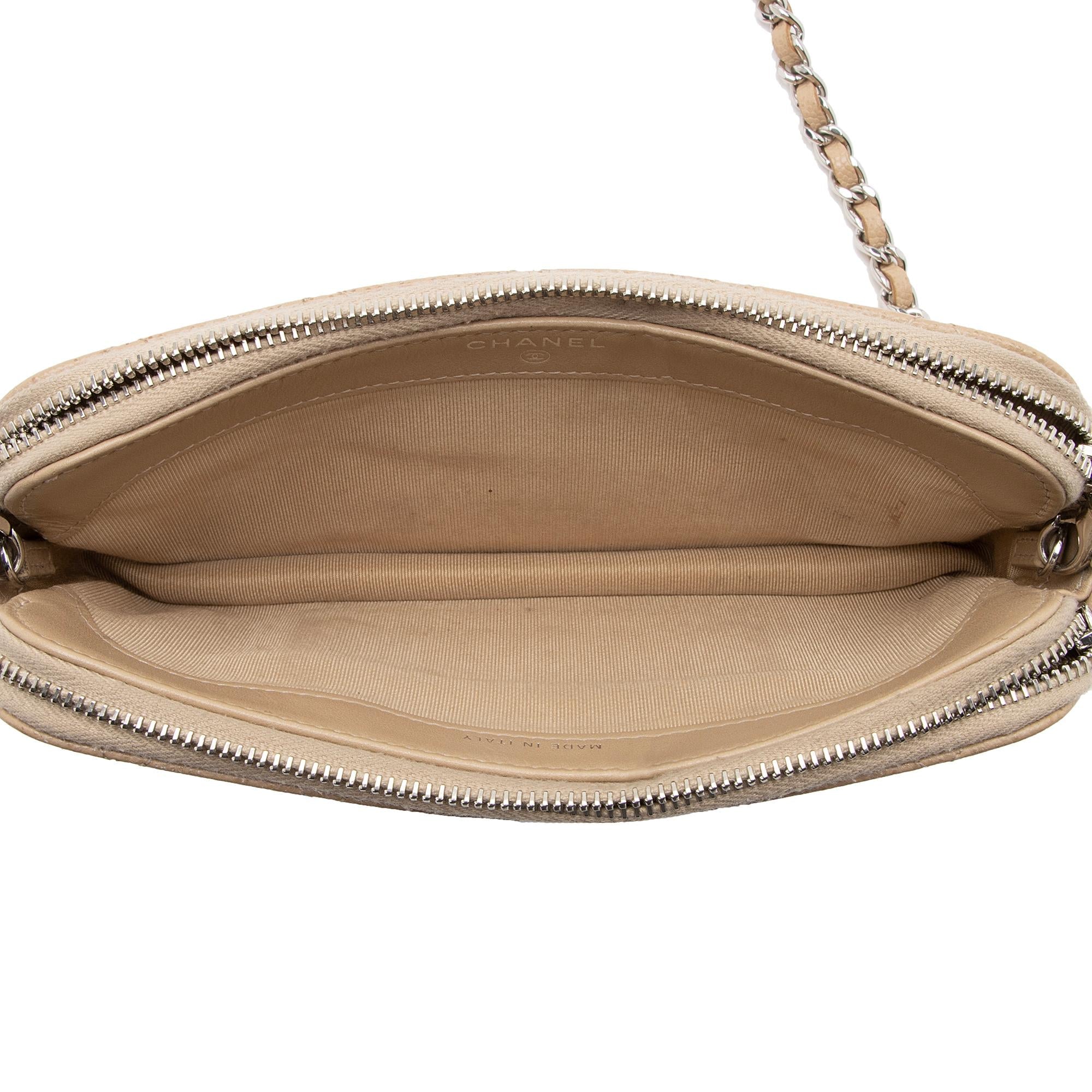 Chanel Caviar Leather Classic Clutch with Chain (SHF-e5R9s1)