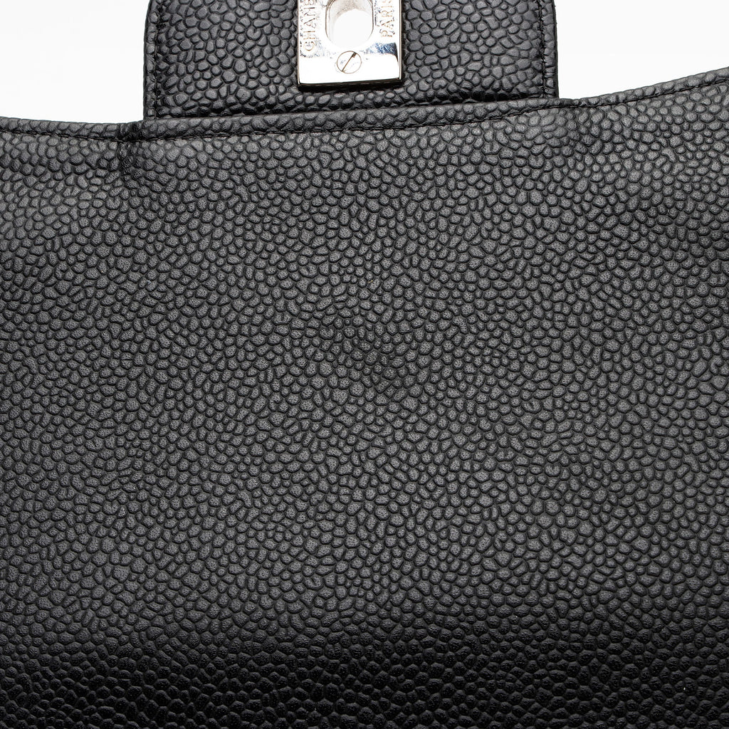 Chanel Caviar Leather Classic Jumbo Single Flap Bag (SHF-TAC3Im)