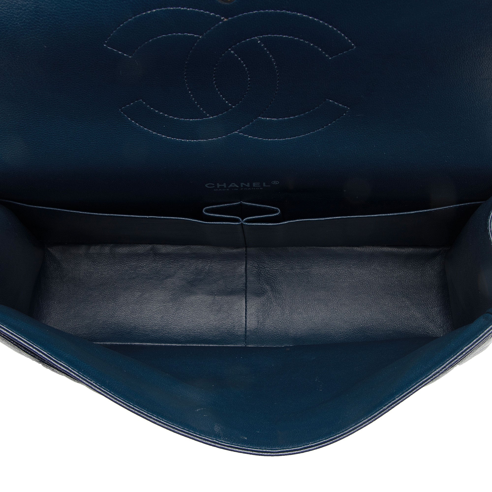 Chanel Caviar Leather Classic Maxi Double Flap Bag (SHF-U7Rzaz)