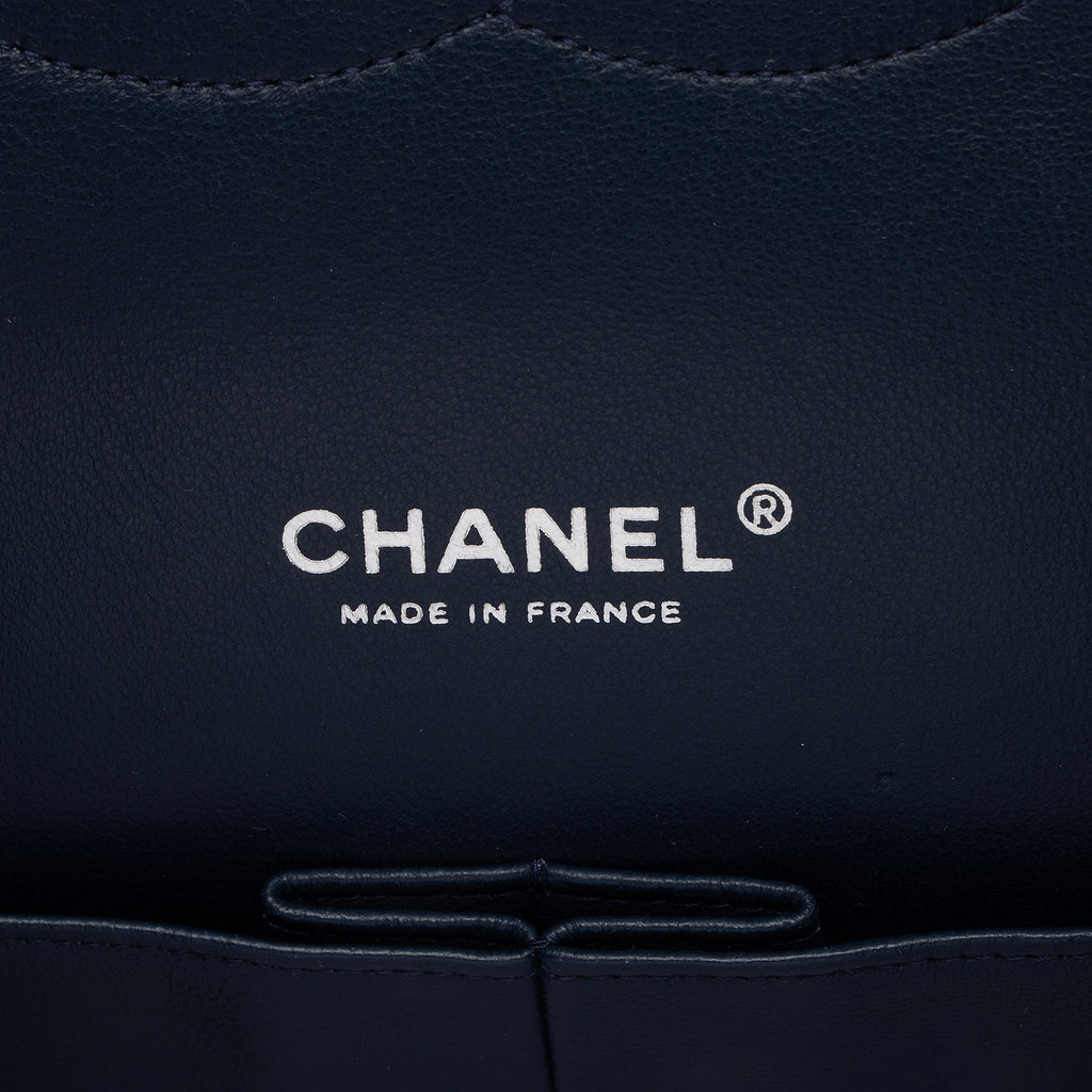 Chanel Caviar Leather Classic Maxi Double Flap Bag (SHF-U7Rzaz)