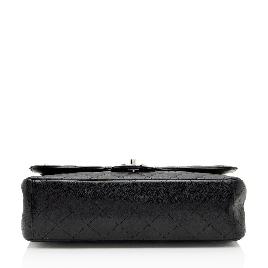 Chanel Caviar Leather Classic Maxi Double Flap Bag (SHF-v8U2qf)
