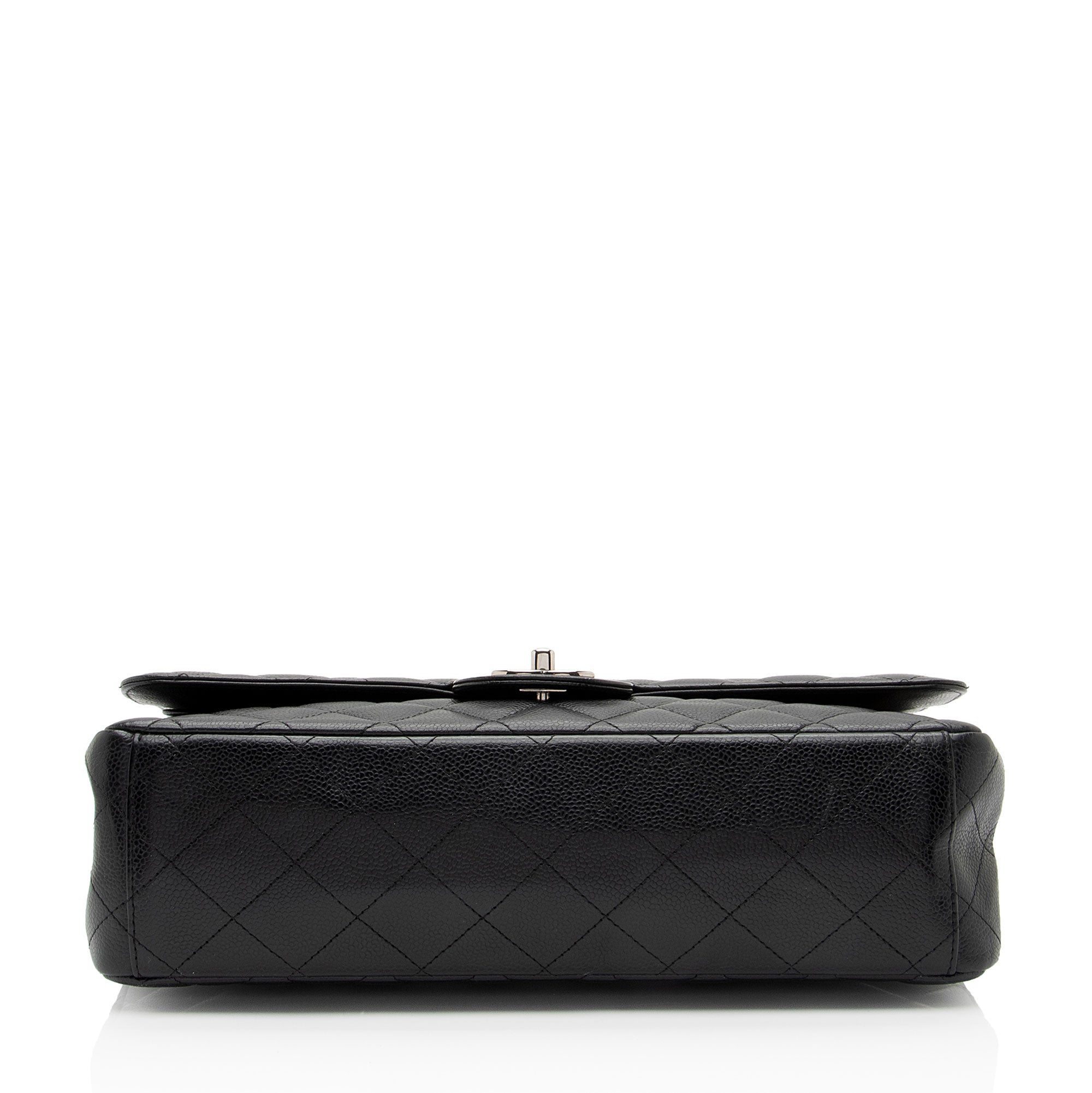 Chanel Caviar Leather Classic Maxi Double Flap Bag (SHF-v8U2qf)