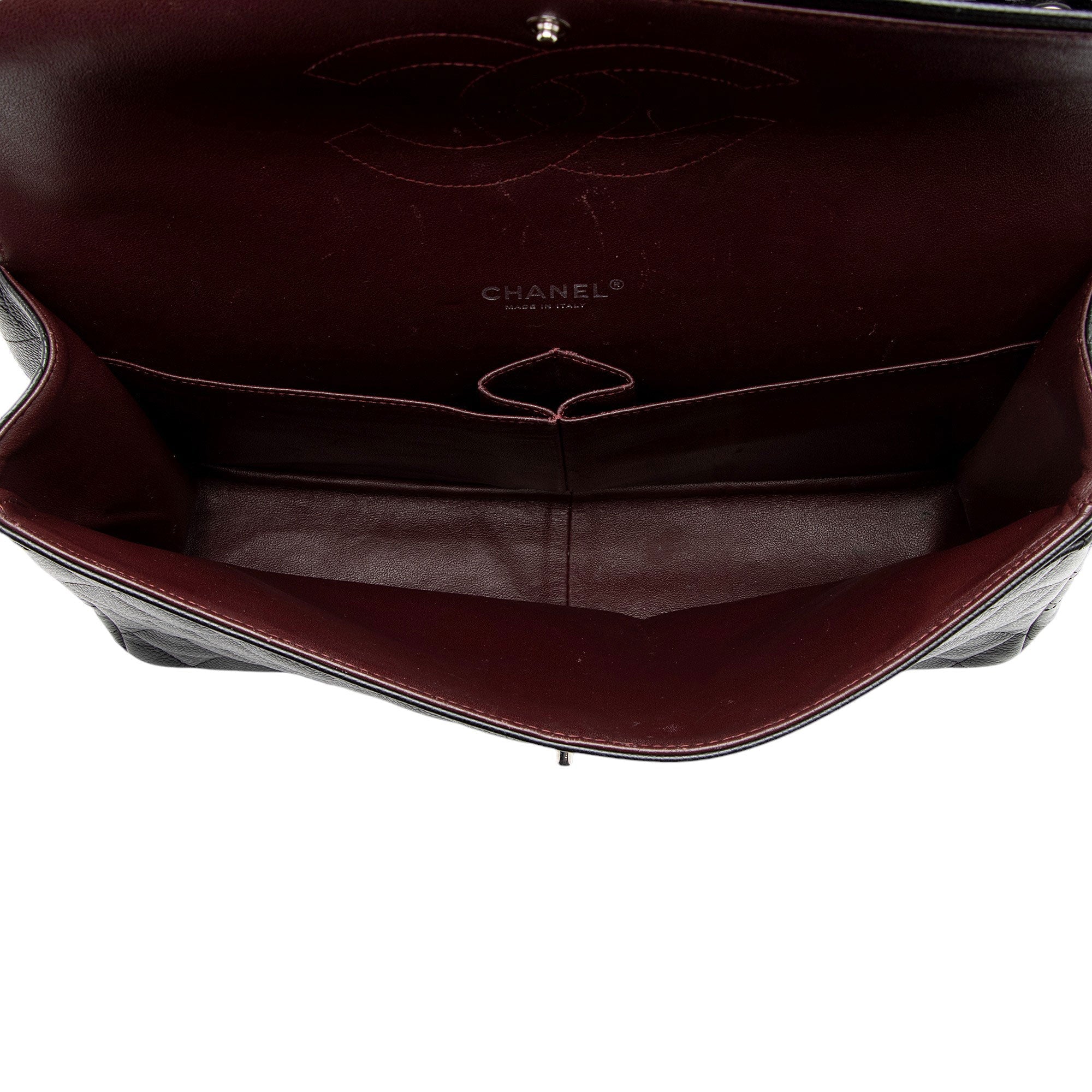 Chanel Caviar Leather Classic Maxi Double Flap Bag (SHF-v8U2qf)