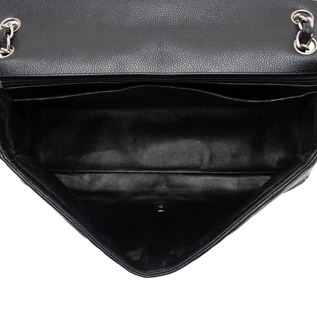Chanel Caviar Leather Classic Maxi Single Flap Bag (SHF-tdUQSa)