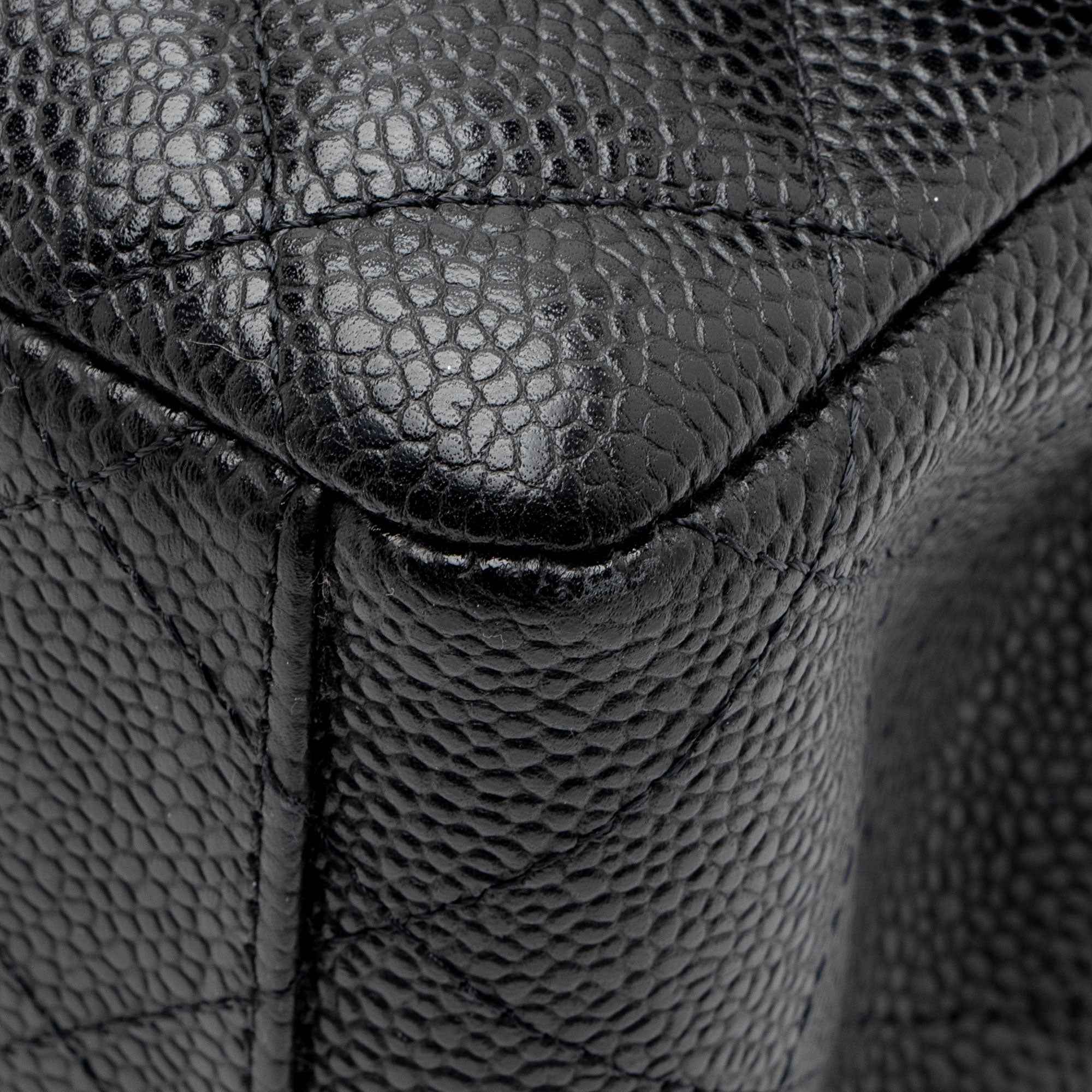 Chanel Caviar Leather Classic Maxi Single Flap Bag