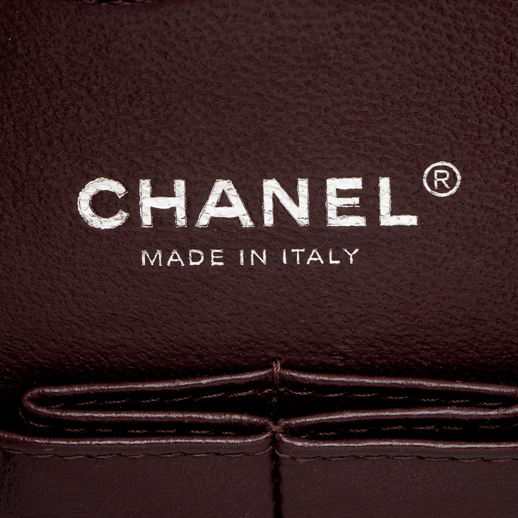 Chanel Caviar Leather Classic Medium Double Flap Bag (SHF-9ANmGR)