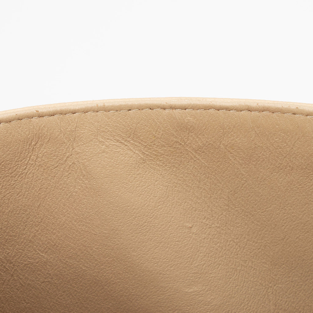 Chanel Caviar Leather Classic Medium Double Flap Bag (SHF-XFQF4l)