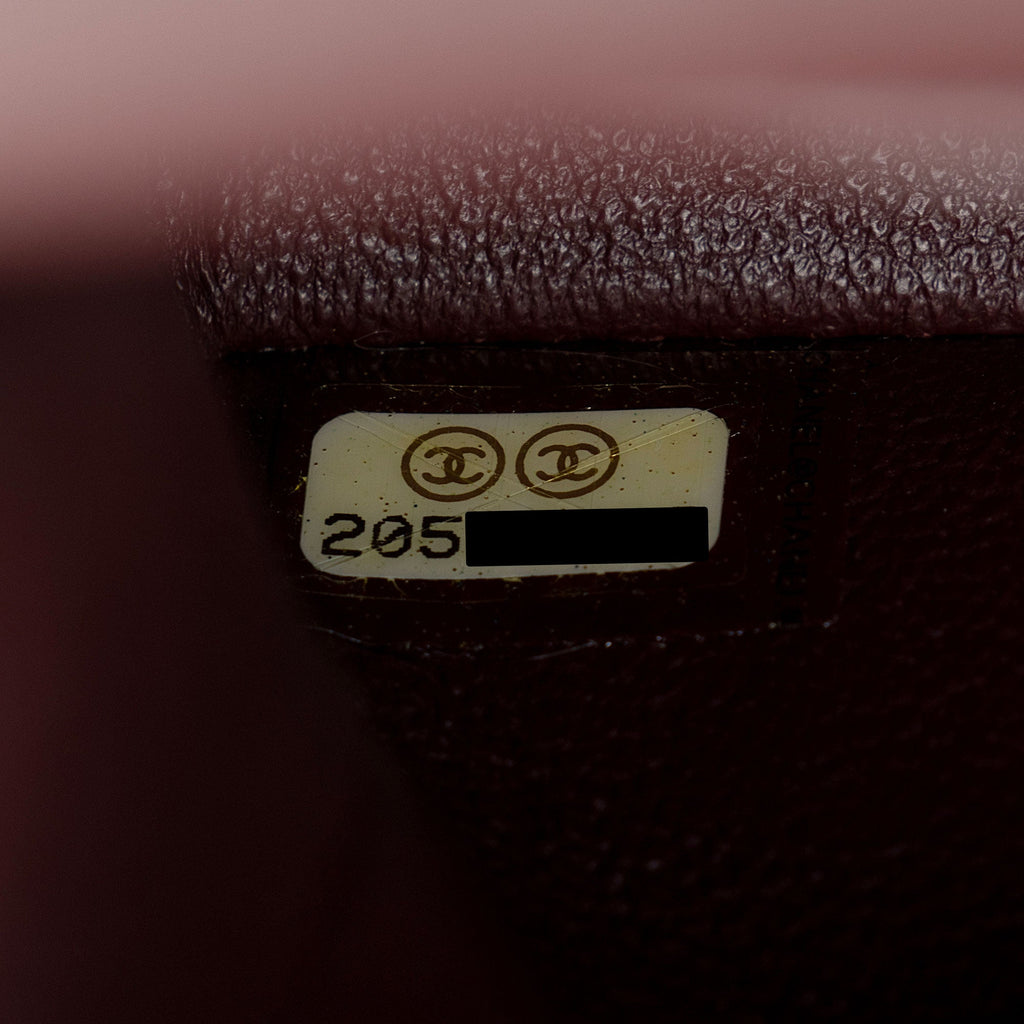 Chanel Caviar Leather Classic Medium Double Flap Bag (SHF-QtEapM)