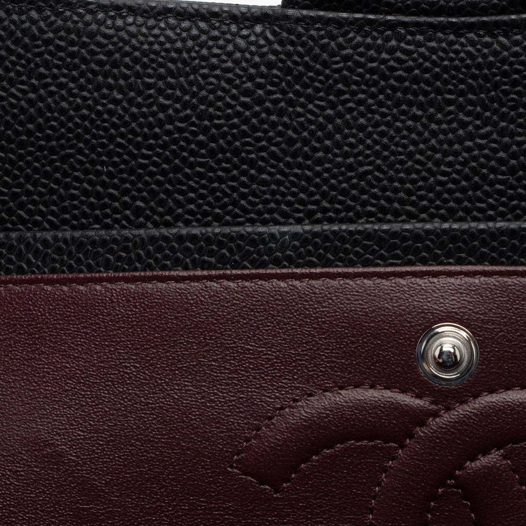 Chanel Caviar Leather Classic Medium Double Flap Bag (SHF-j9HEHj)