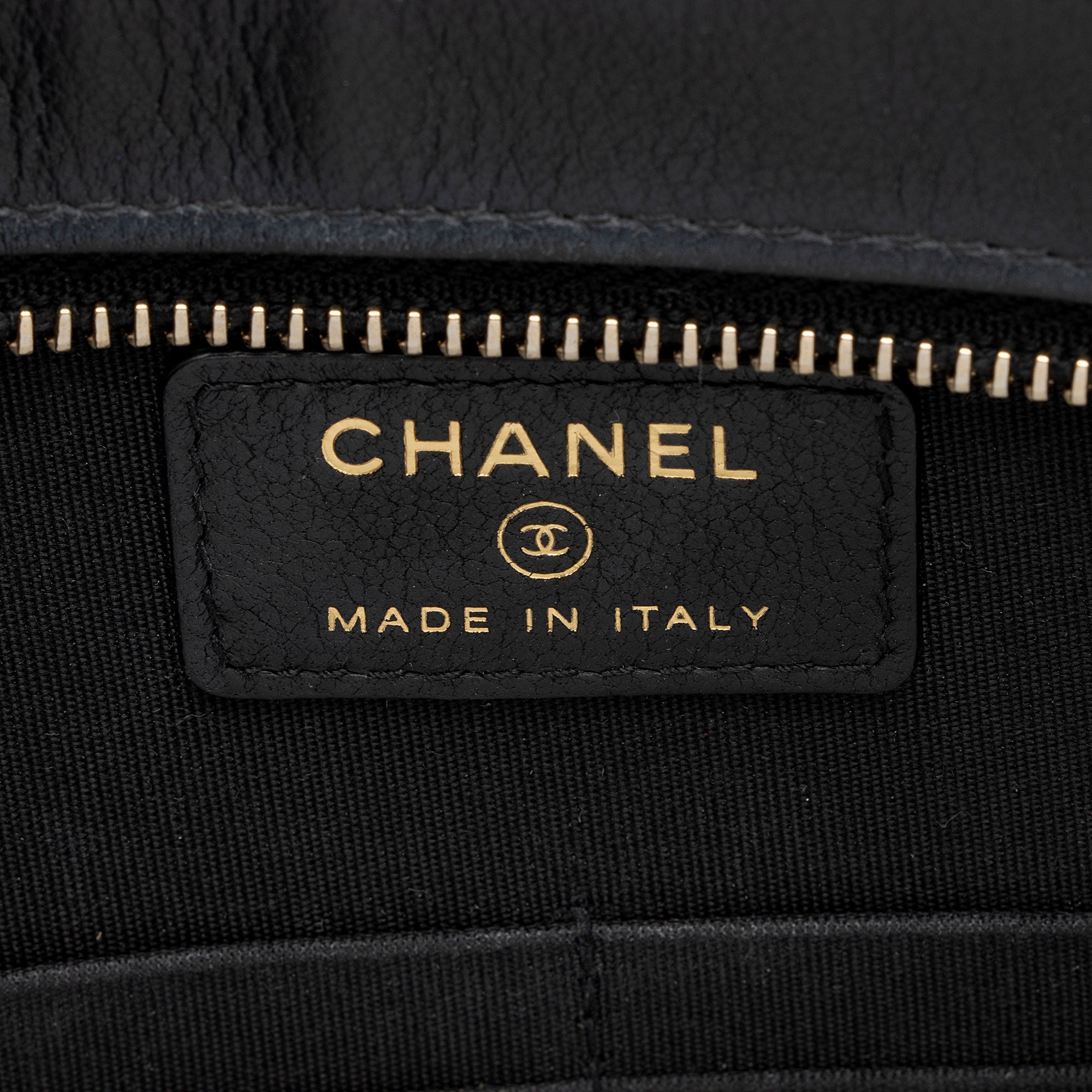 Chanel Caviar Leather Classic Trendy Pouch