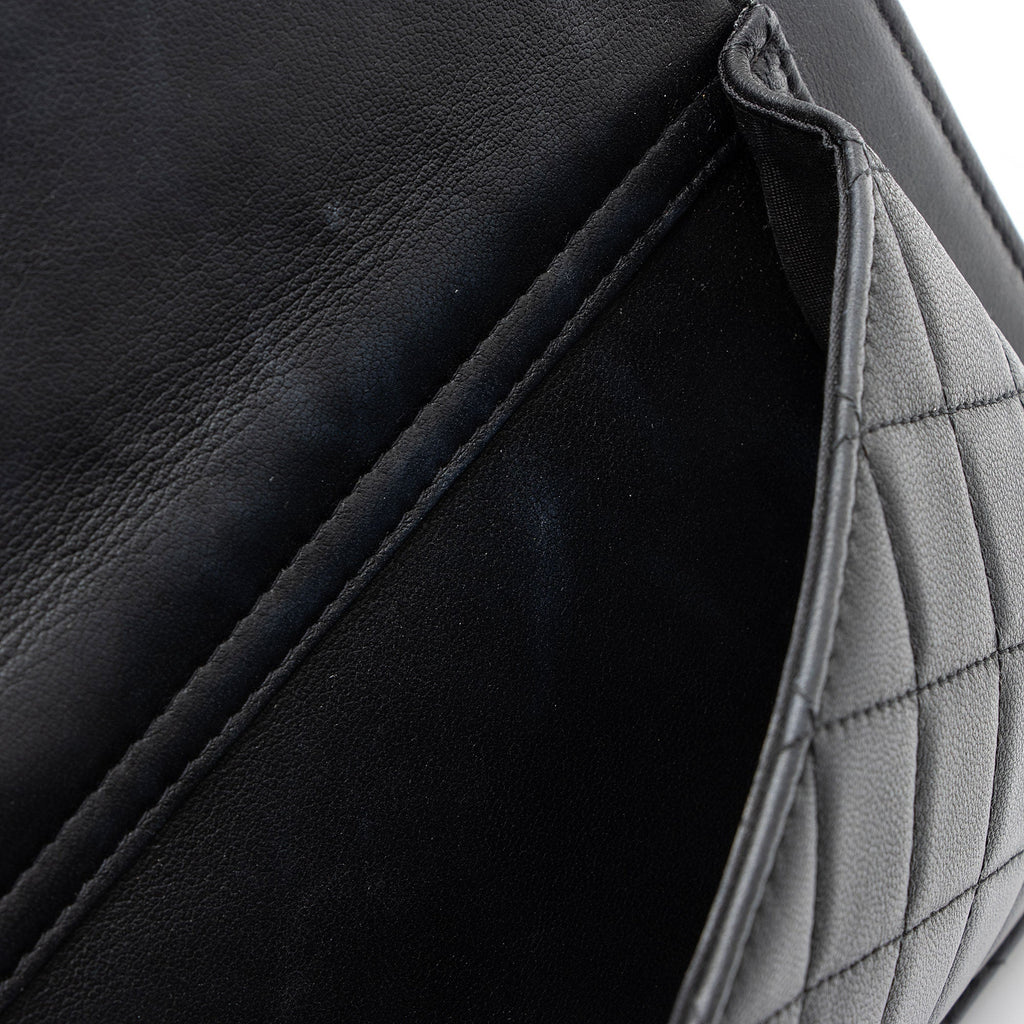 Chanel Caviar Leather Classic Trendy Pouch