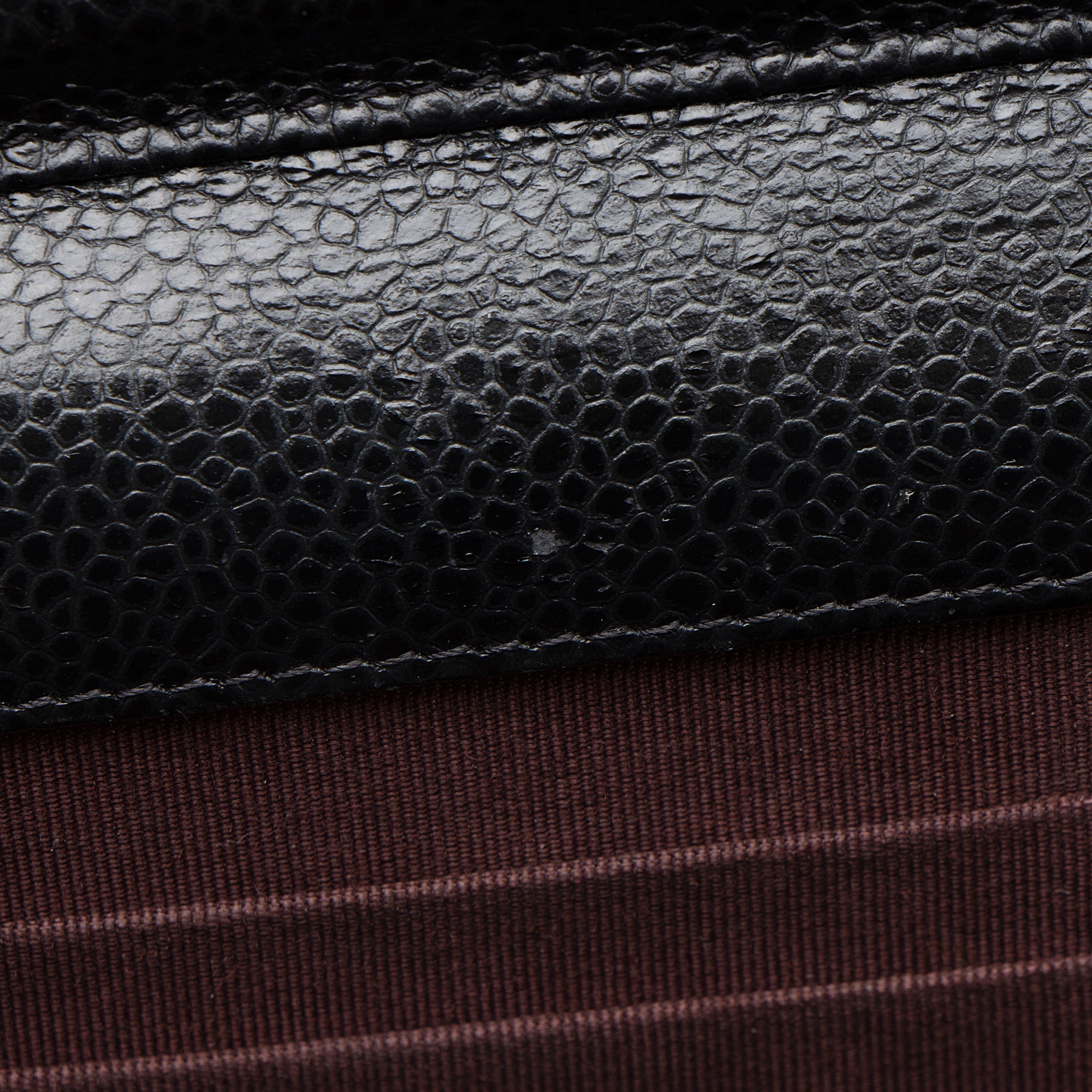 Chanel Caviar Leather Classic Wallet on Chain (SHF-MzxmjN)
