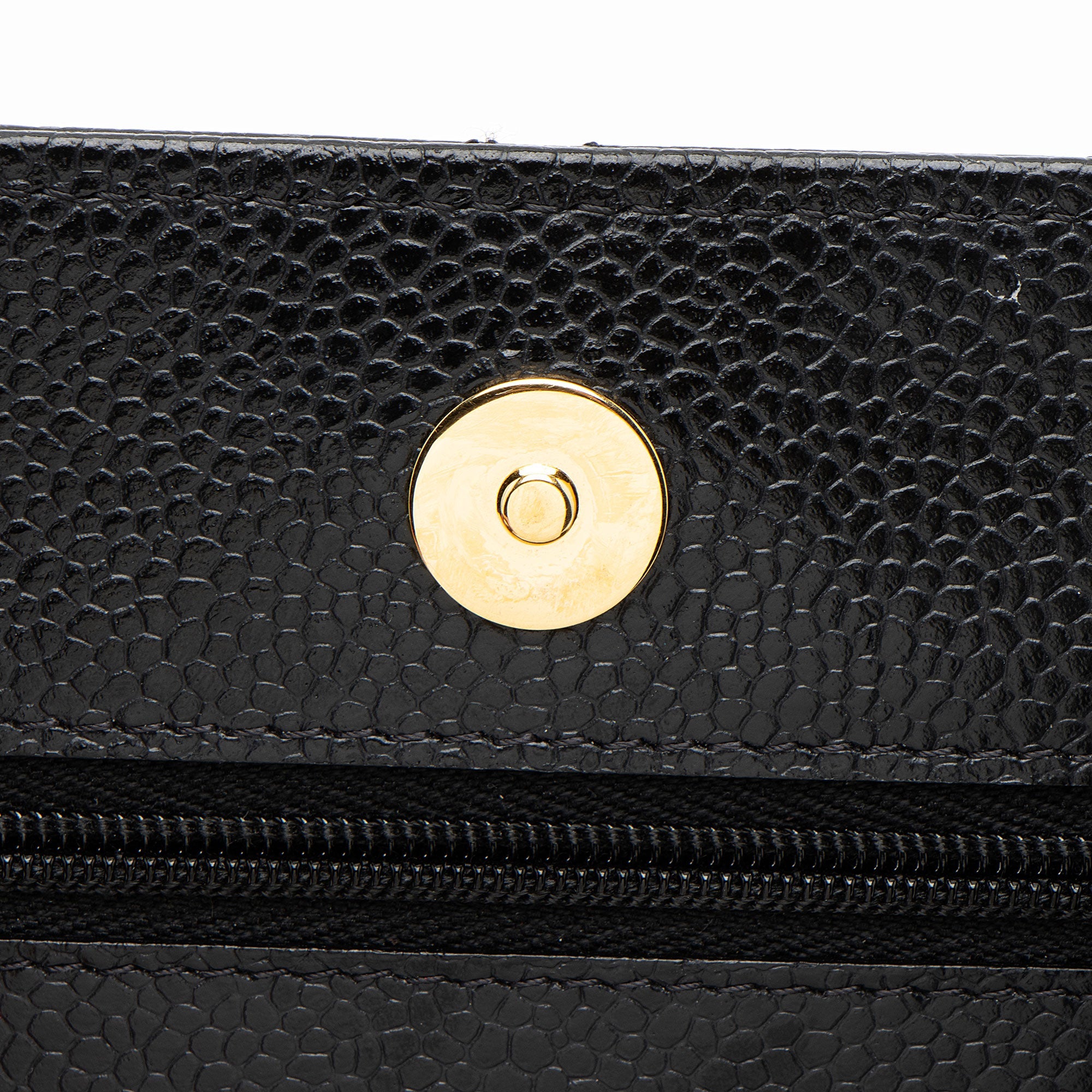 Chanel Caviar Leather Classic Wallet on Chain (SHF-MzxmjN)