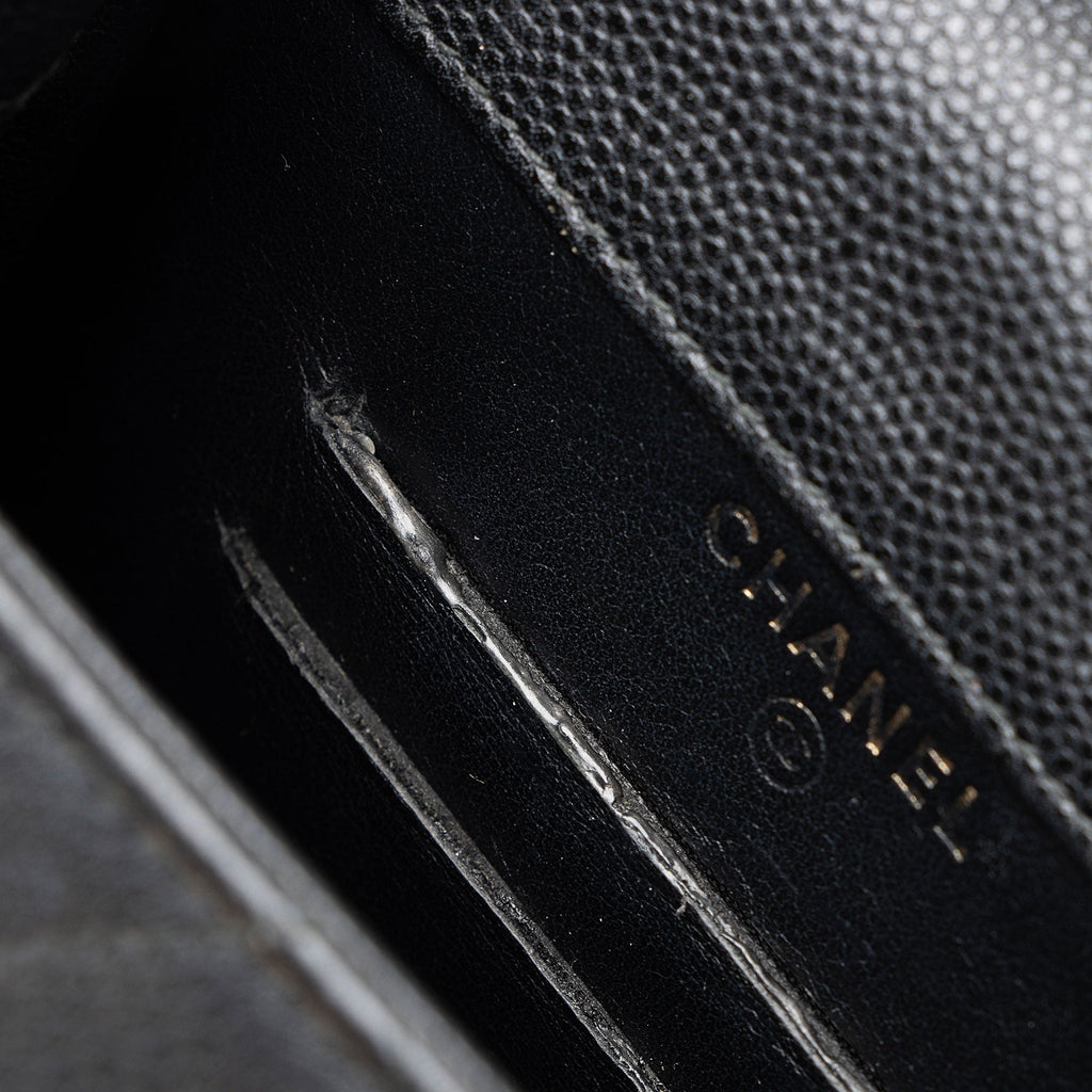 Chanel Caviar Leather Golden Class Phone Holder Crossbody (SHF-d2hiJL)