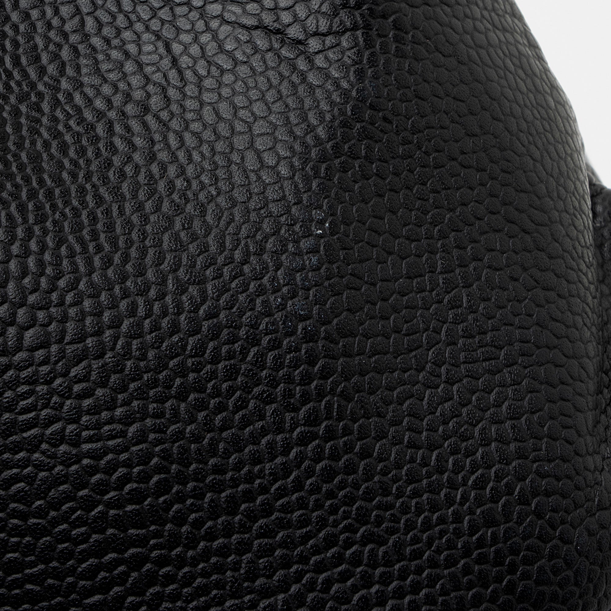 Chanel Caviar Leather Grand Shopping Tote (SHF-eUITwo)
