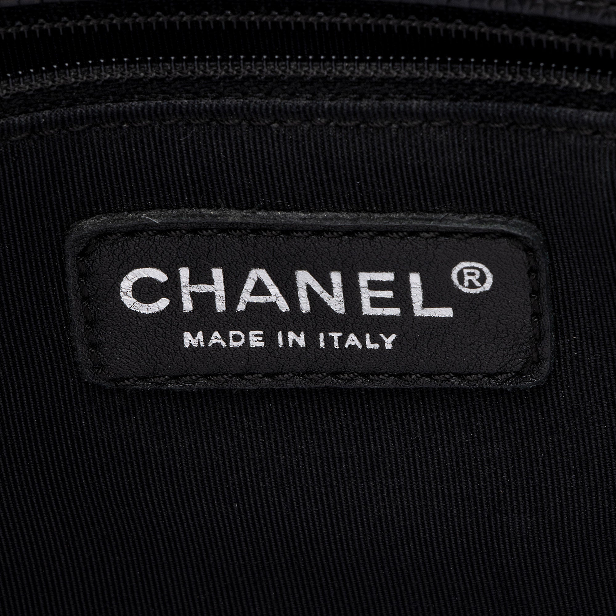 Chanel Caviar Leather Grand Shopping Tote (SHF-eUITwo)