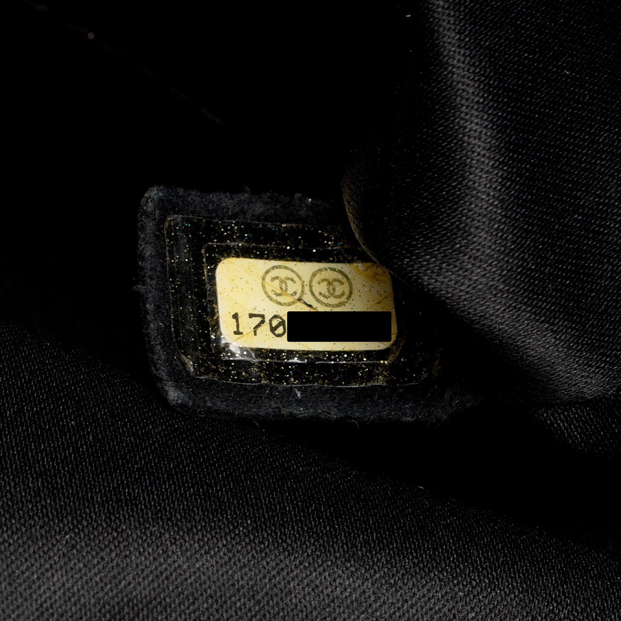 Chanel Caviar Leather Grand Shopping Tote (SHF-vlmDO8)
