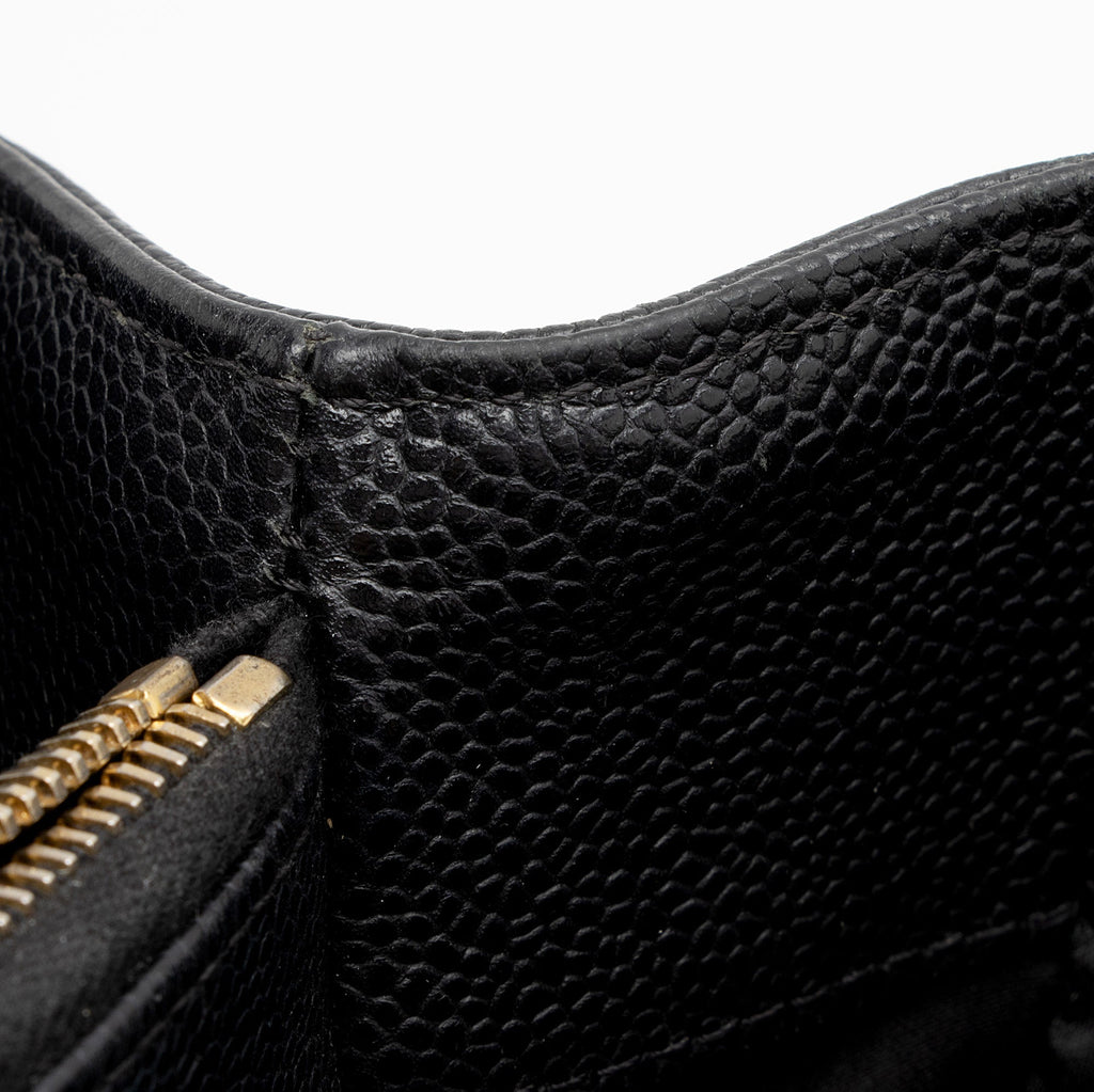 Chanel Caviar Leather Grand Shopping Tote (SHF-vlmDO8)