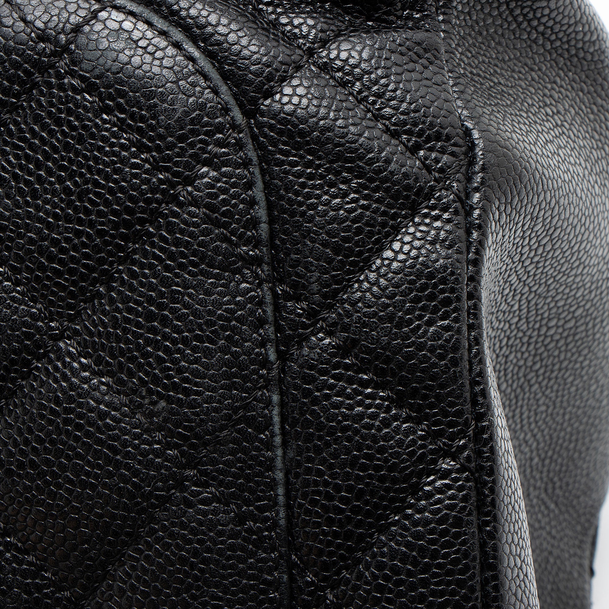 Chanel Caviar Leather Grand Shopping Tote (SHF-7NDD2a)