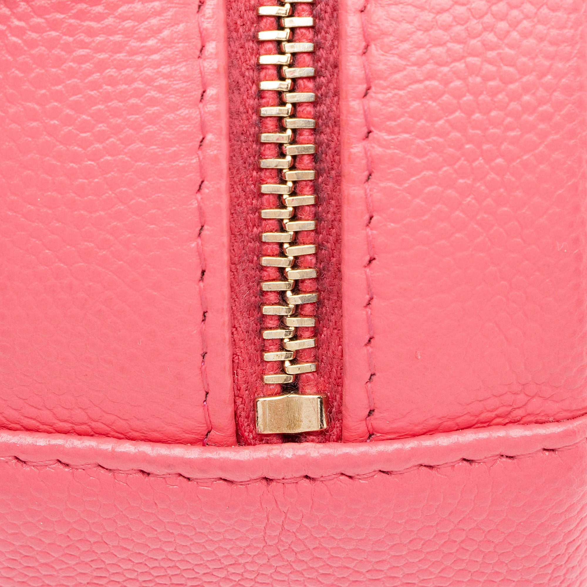 Chanel Caviar Leather New Wave Round Clutch with Chain (SHF-s9F7fM)