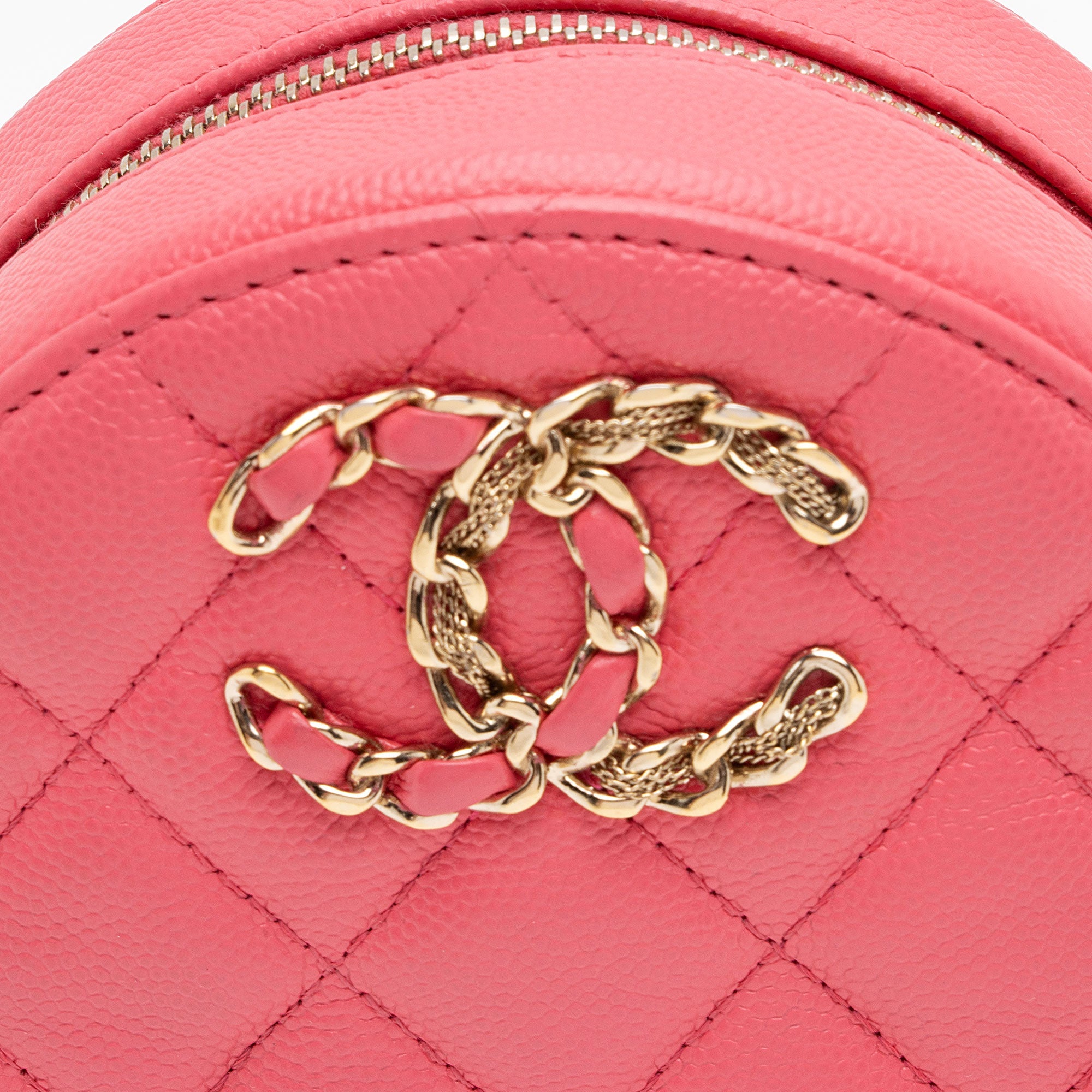 Chanel Caviar Leather New Wave Round Clutch with Chain (SHF-s9F7fM)