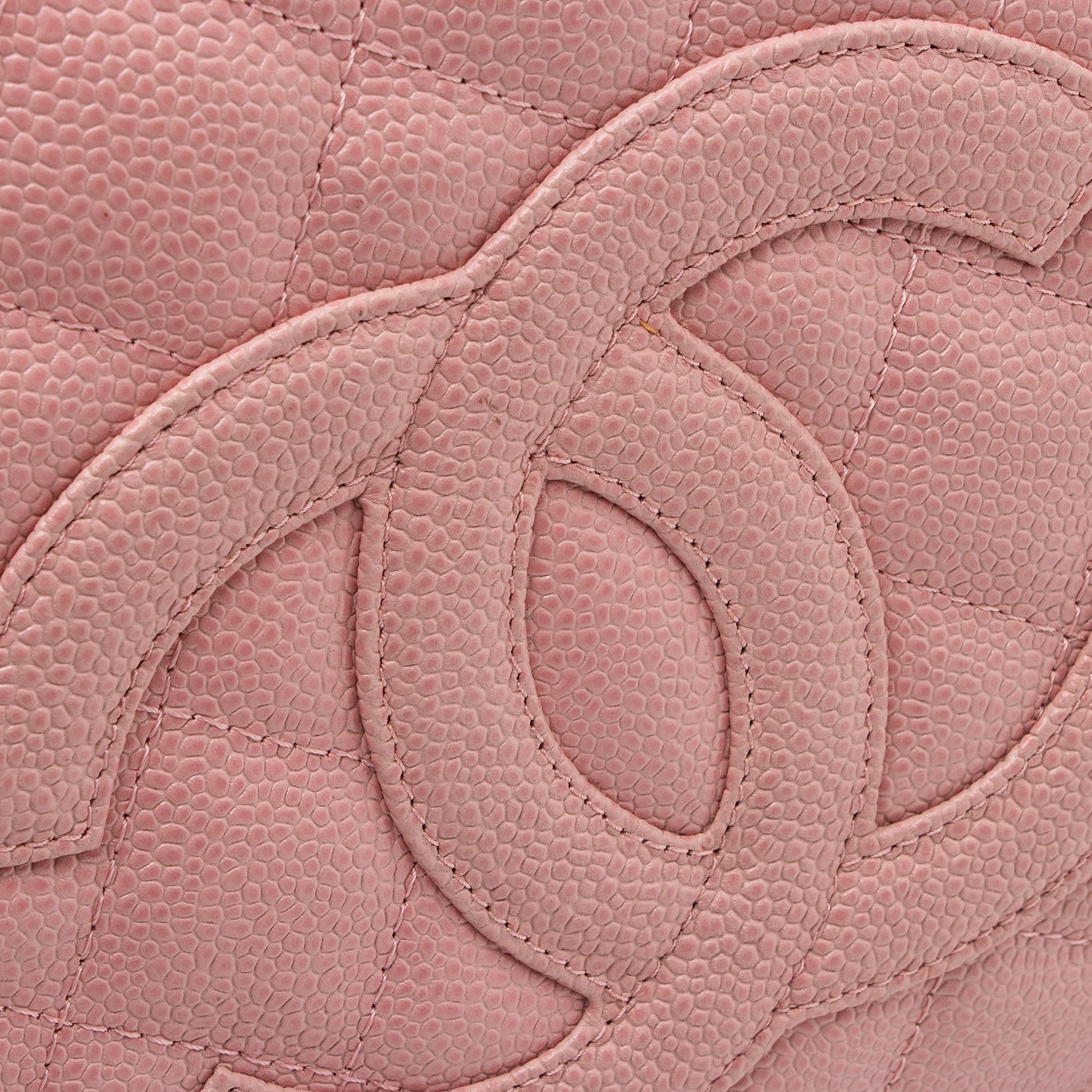 Chanel Caviar Leather Petite Shopping Tote (SHF-yT2Qvc)