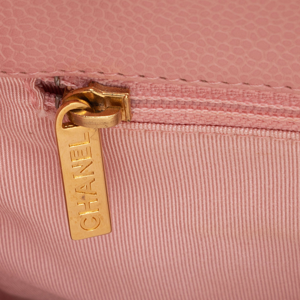 Chanel Caviar Leather Petite Shopping Tote (SHF-ChQICD)