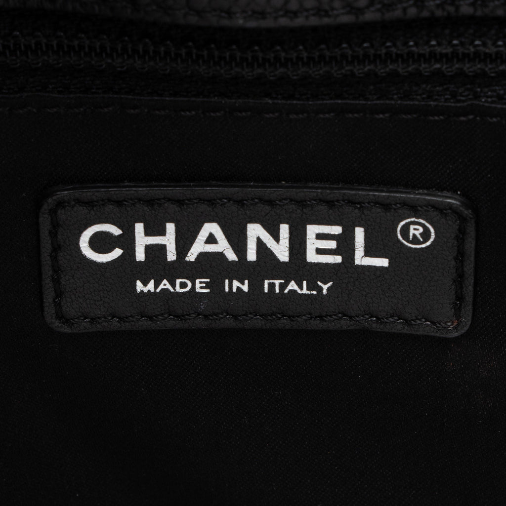 Chanel Caviar Leather Petite Shopping Tote