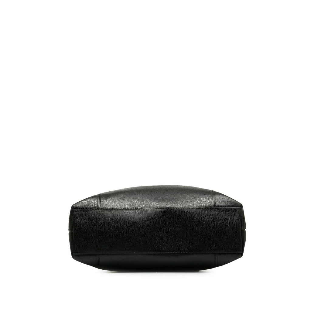 Chanel Caviar Leather Shoulder Bag (SHG-TR89E2)