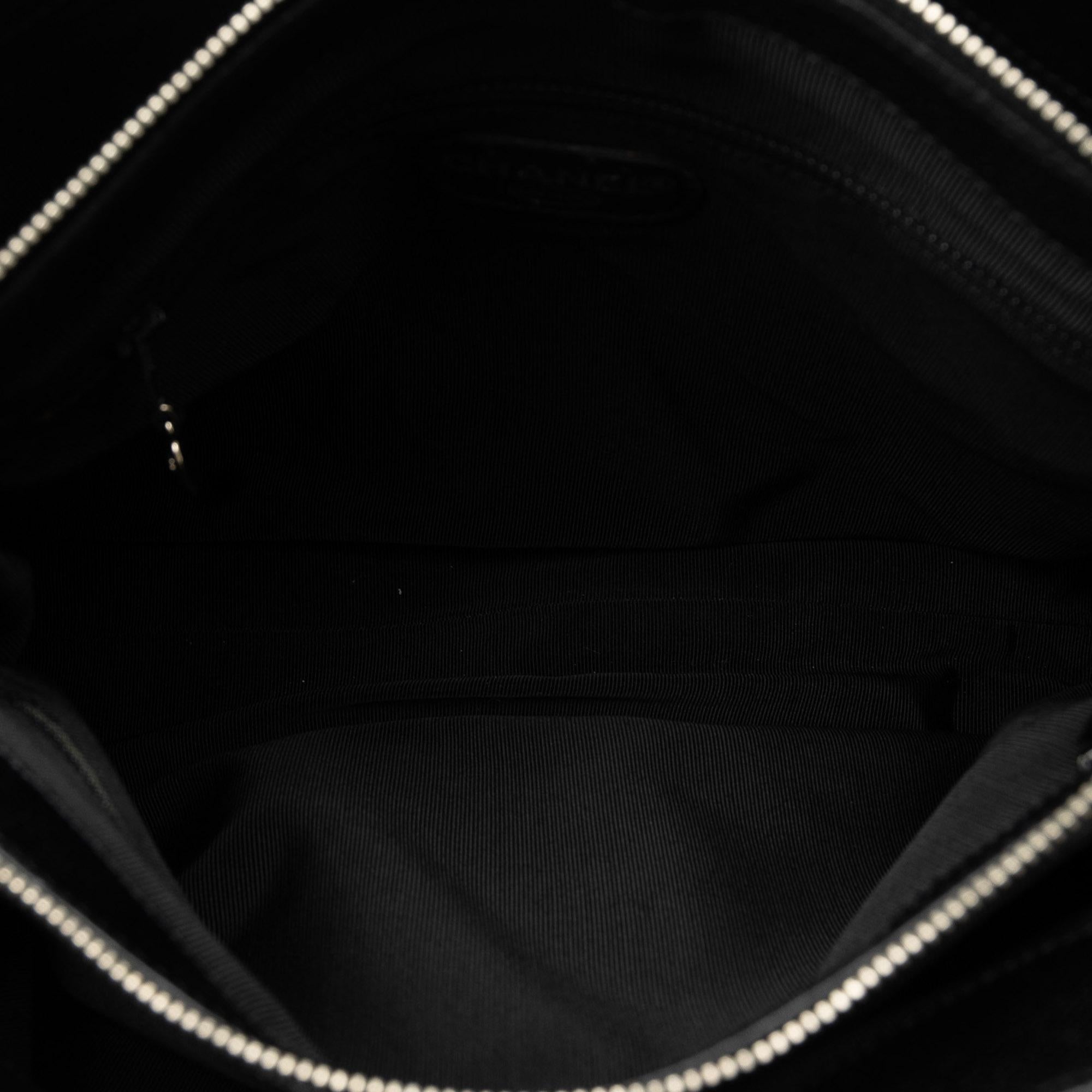 Chanel Caviar Leather Shoulder Bag (SHG-TR89E2)