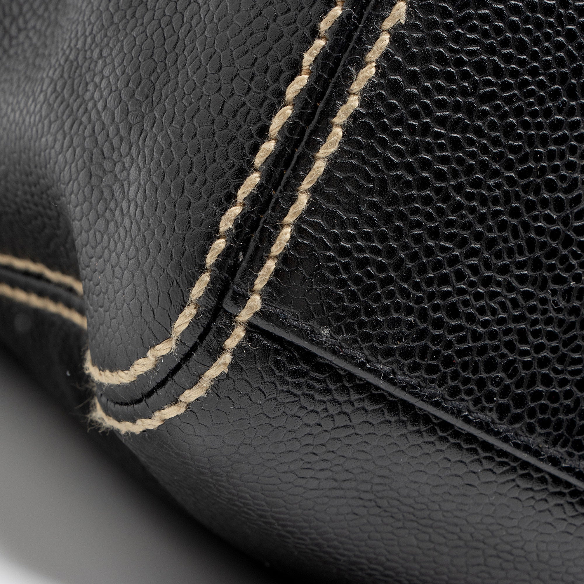 Chanel Caviar Leather Stitched CC Flap Satchel (SHF-ewpcah)