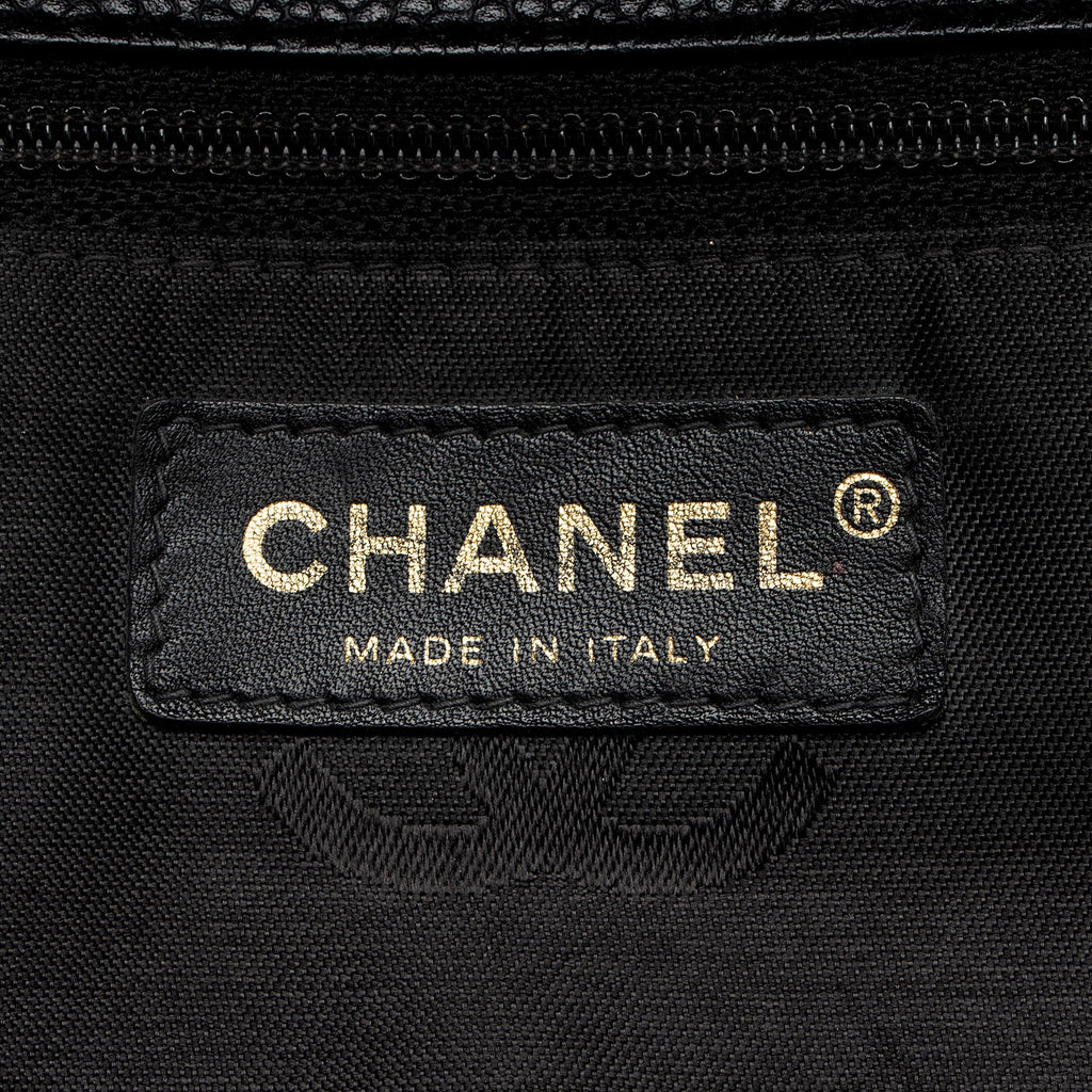 Chanel Caviar Leather Stitched CC Flap Satchel (SHF-ewpcah)