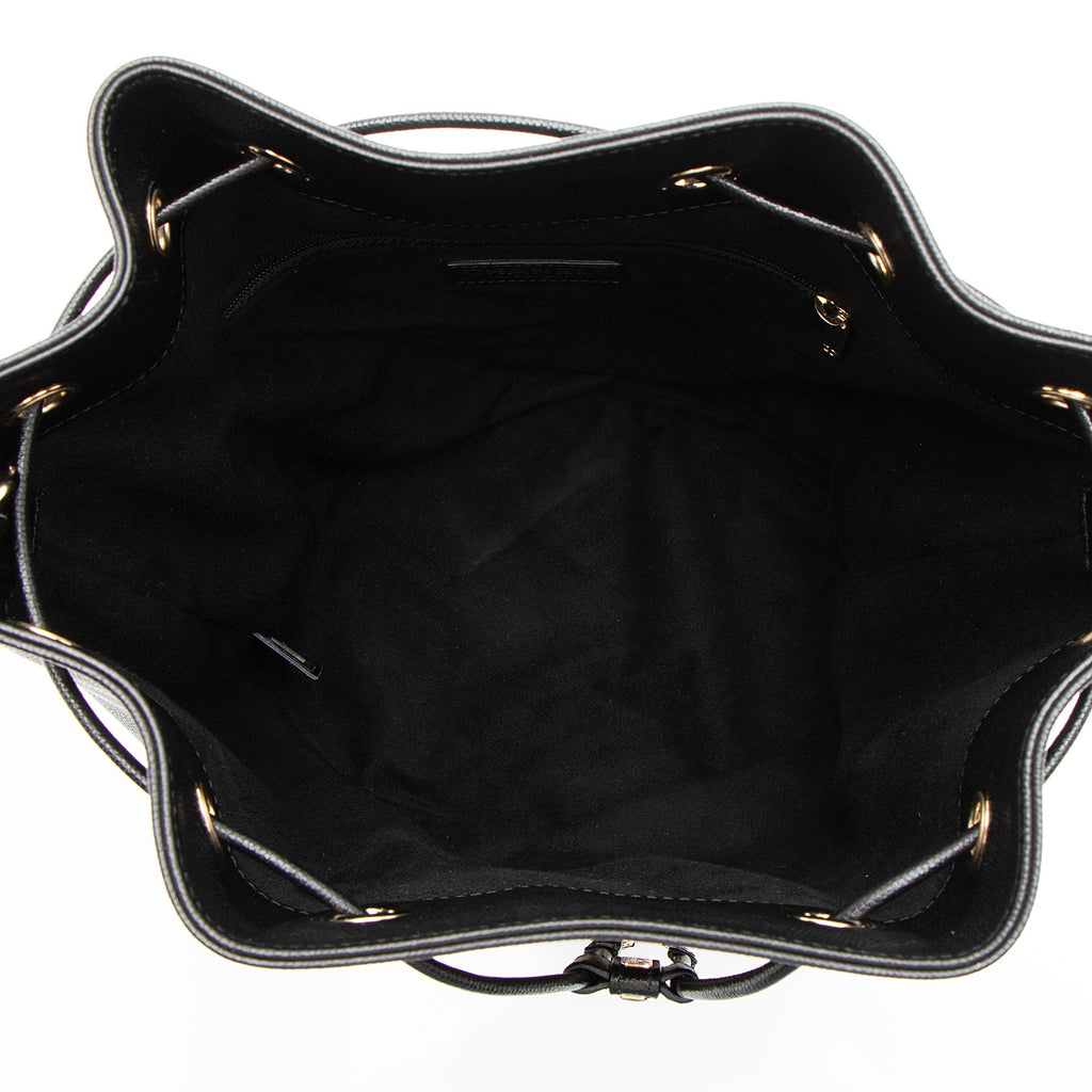 Chanel Caviar Leather Studded CC Deauville Bucket Bag (SHF-LVIad7)