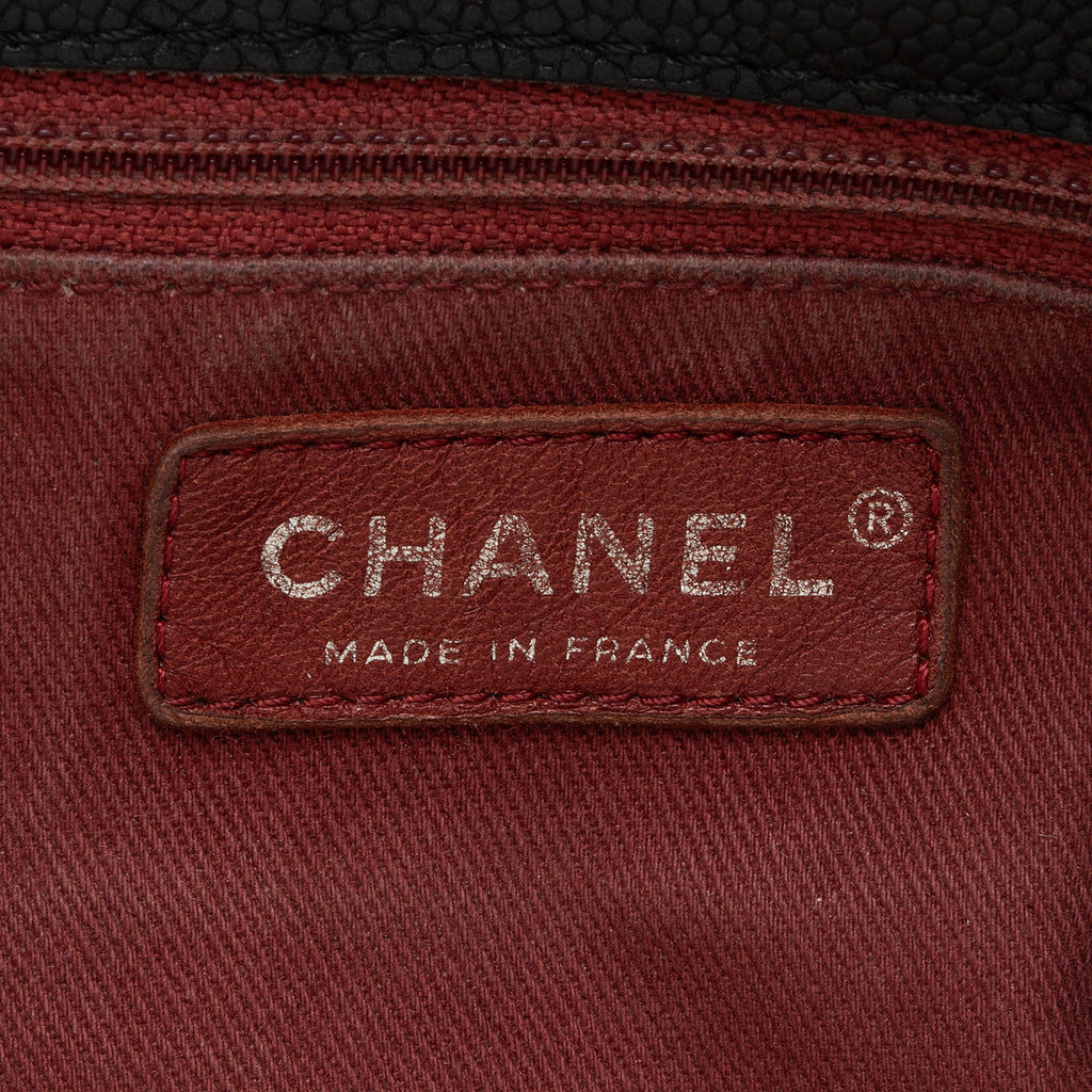 Chanel Caviar Leather Timeless CC Shoulder Bag