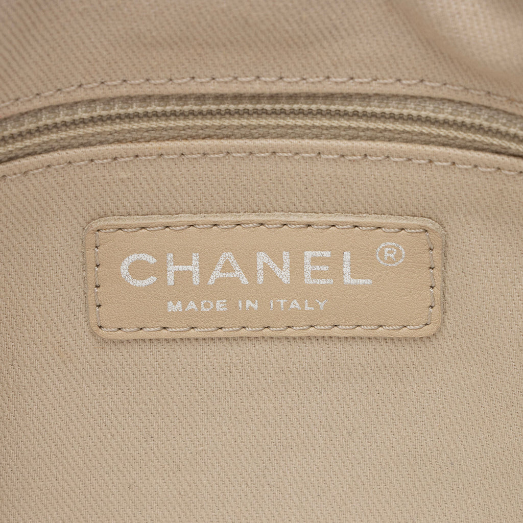 Chanel Caviar Leather Timeless CC Soft Tote