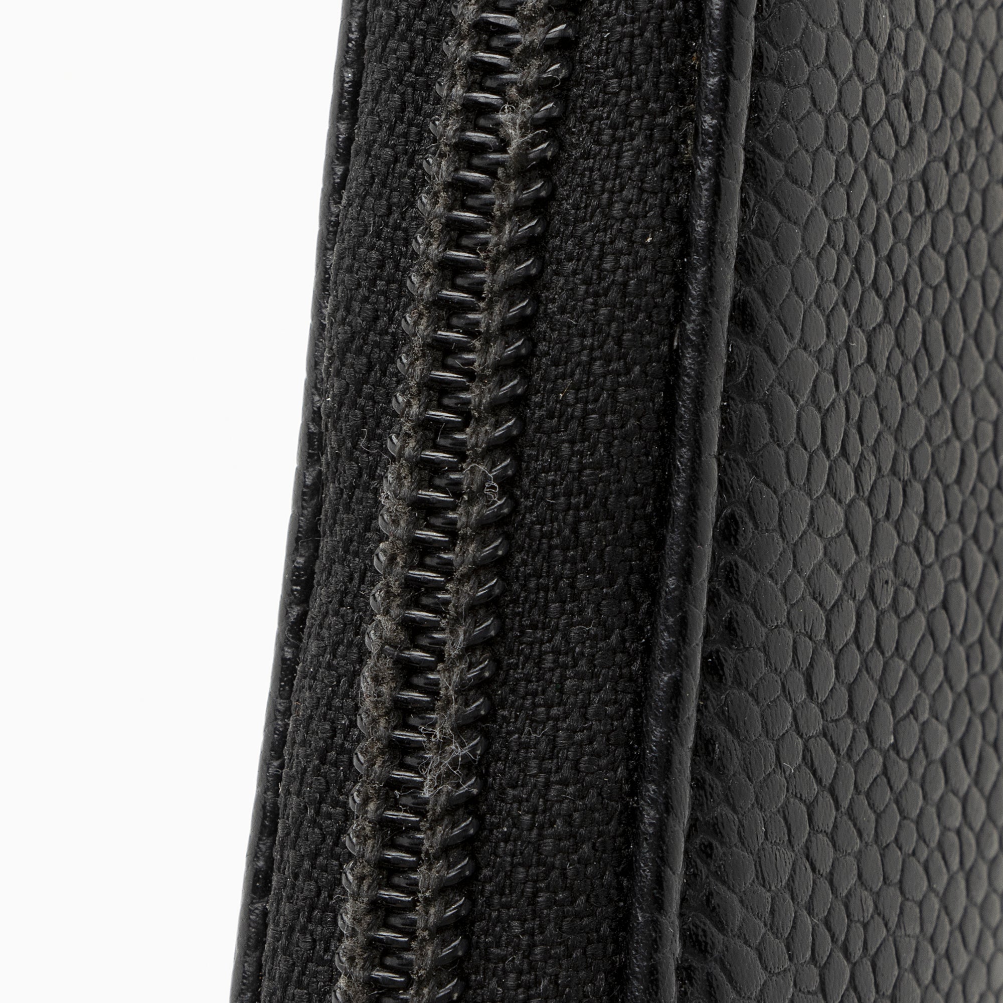 Chanel Caviar Leather Timeless Zip Around Wallet (SHF-22219)
