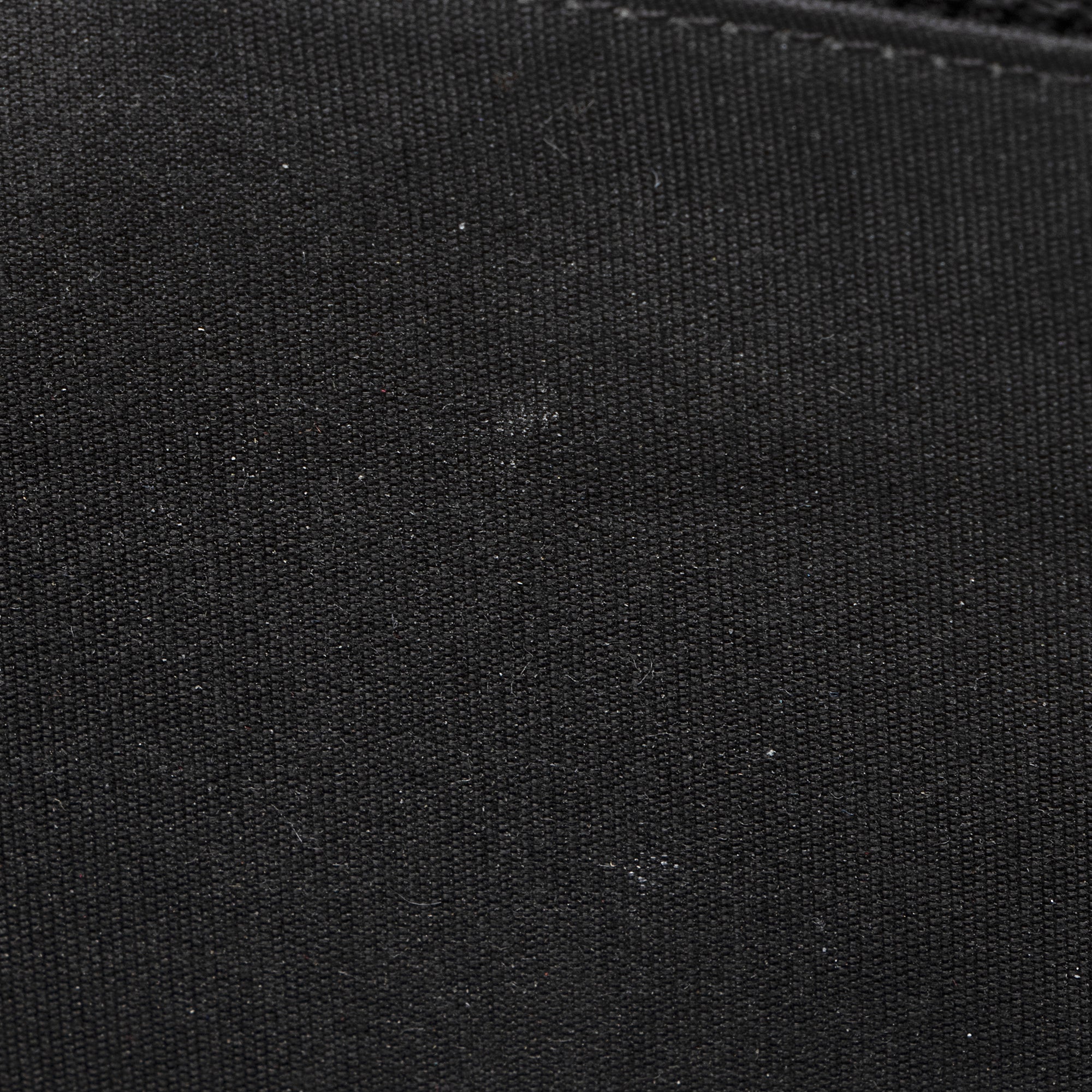 Chanel Caviar Leather Timeless Zip Around Wallet (SHF-22219)
