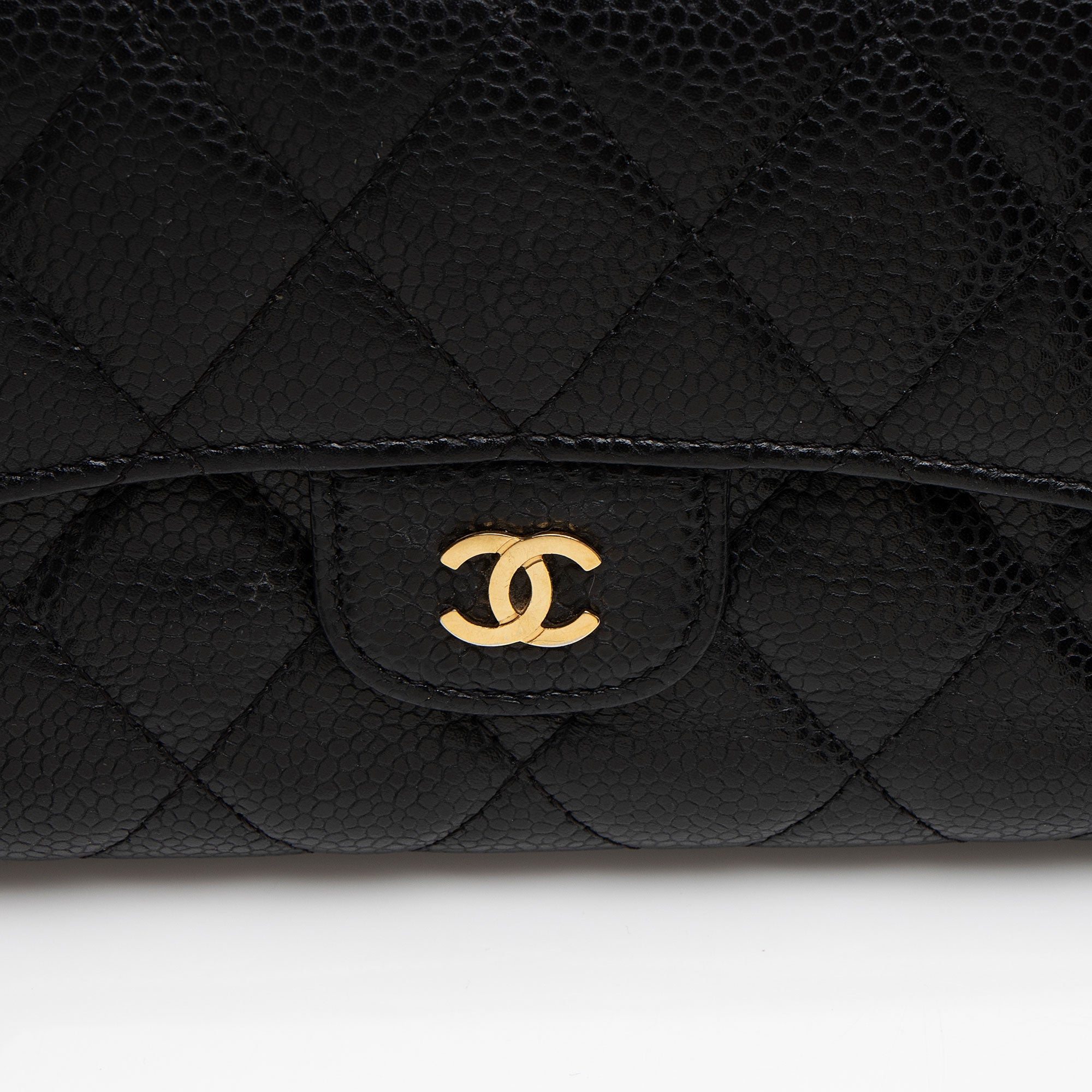 Chanel Caviar Leather Trifold Wallet (SHF-CKsJOS)